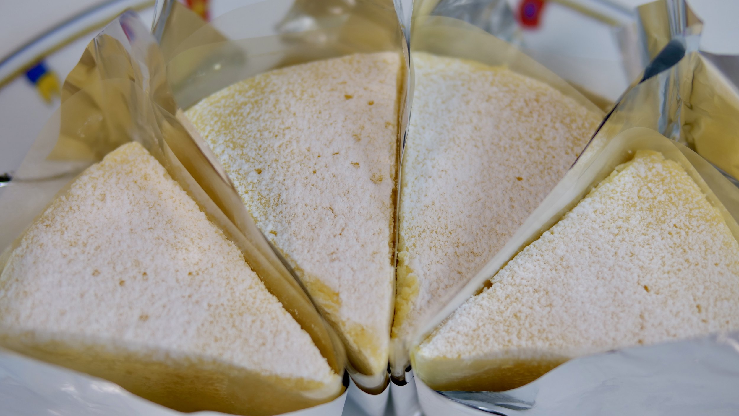 私にとって大切な思い出の味。ほろっと解けるスフレチーズケーキ