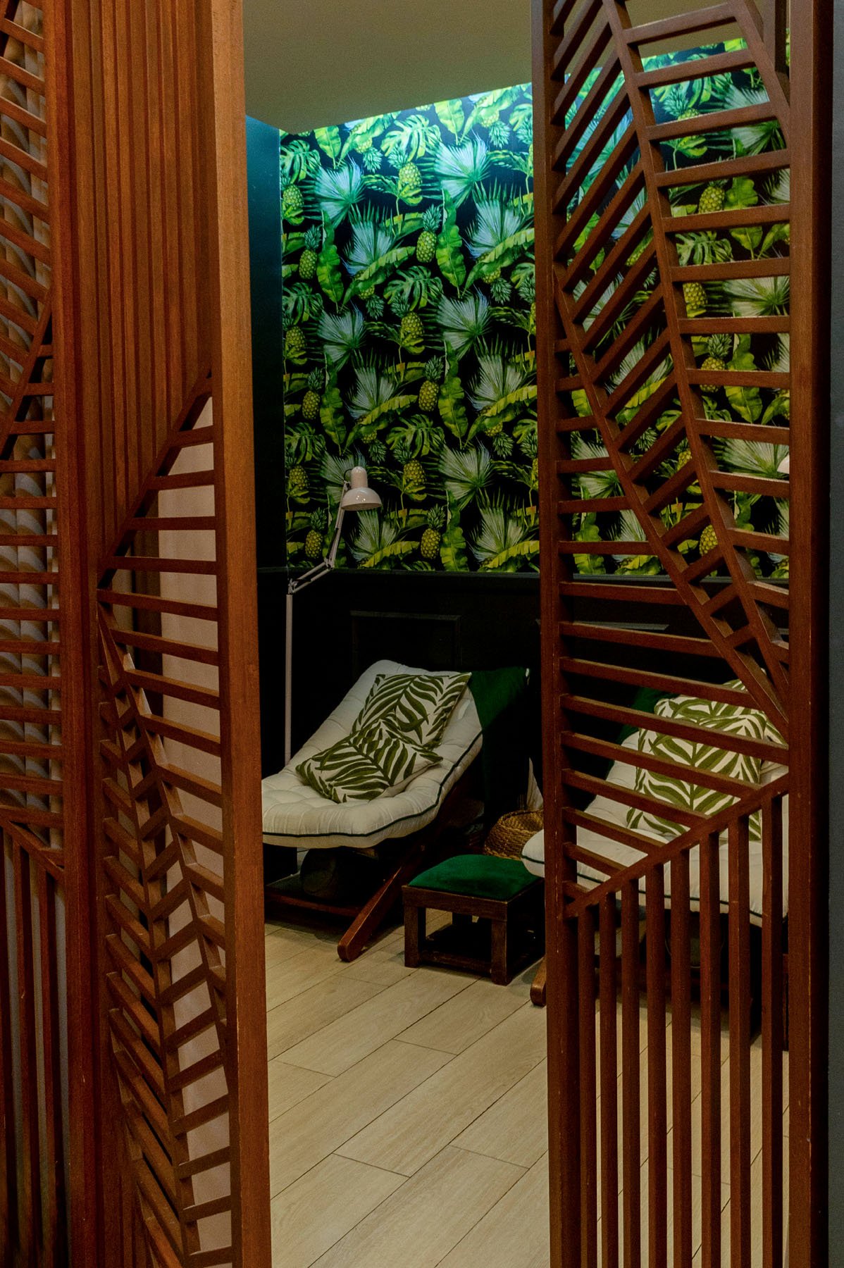 VIP Room 1.jpg