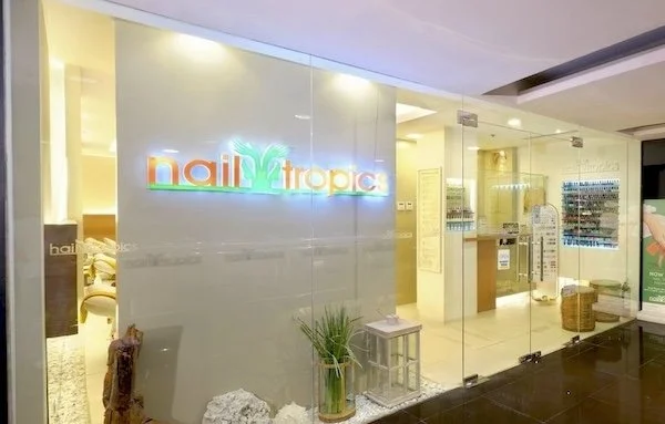 Nail Tropics Storefront Promenade Mall