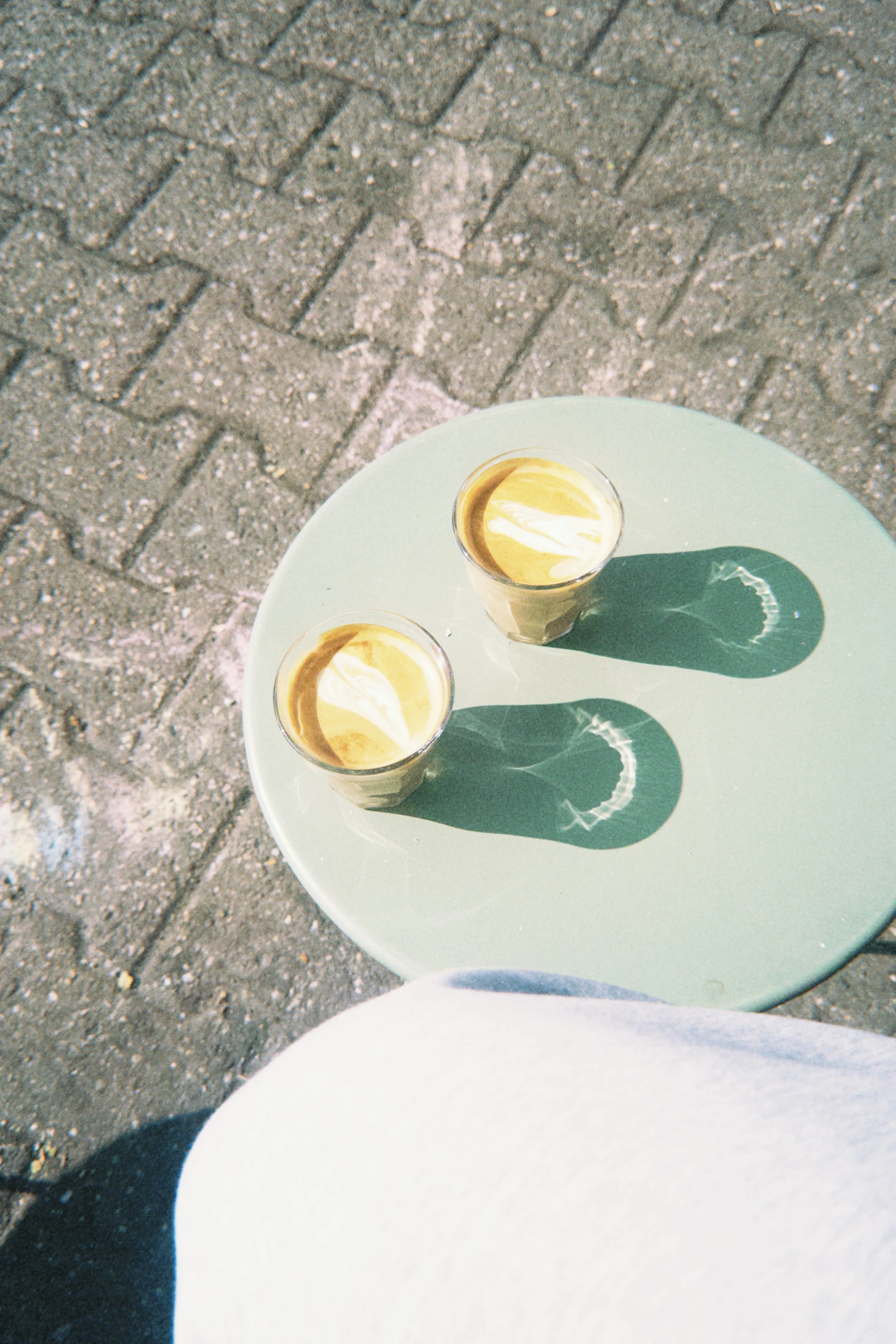 drinking delicious cortado coffee at Bäckerei Bulle in Düsseldorf