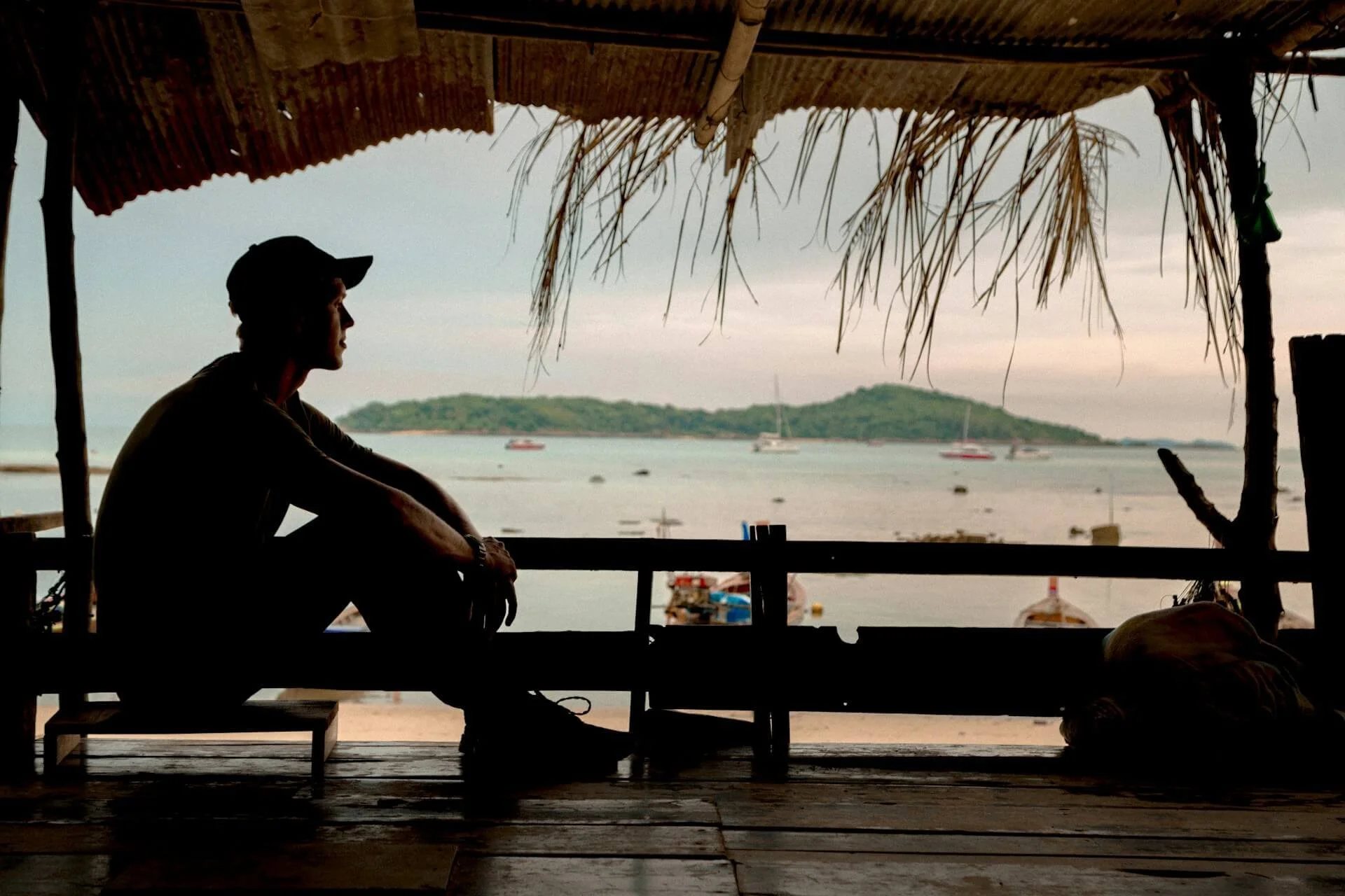 How to Choose the Right Retreat for Male Burnout Recovery