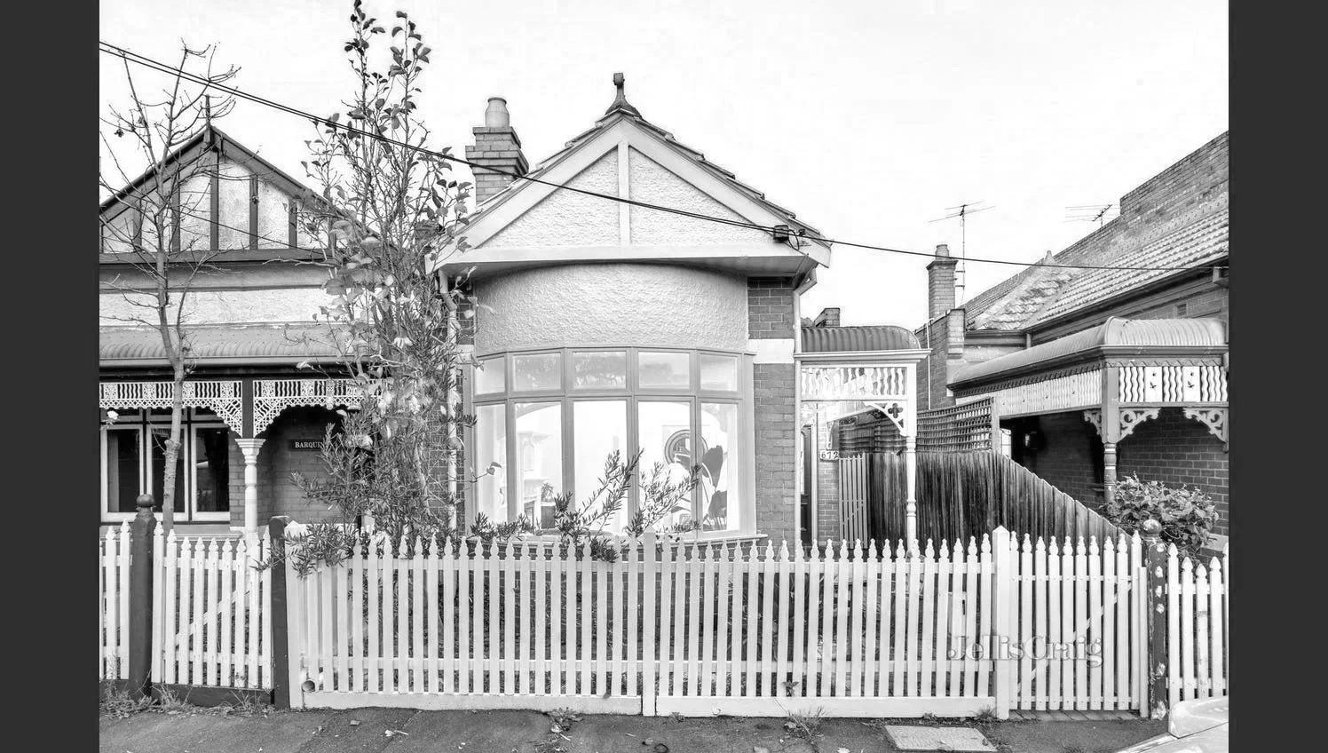 Carlton North House