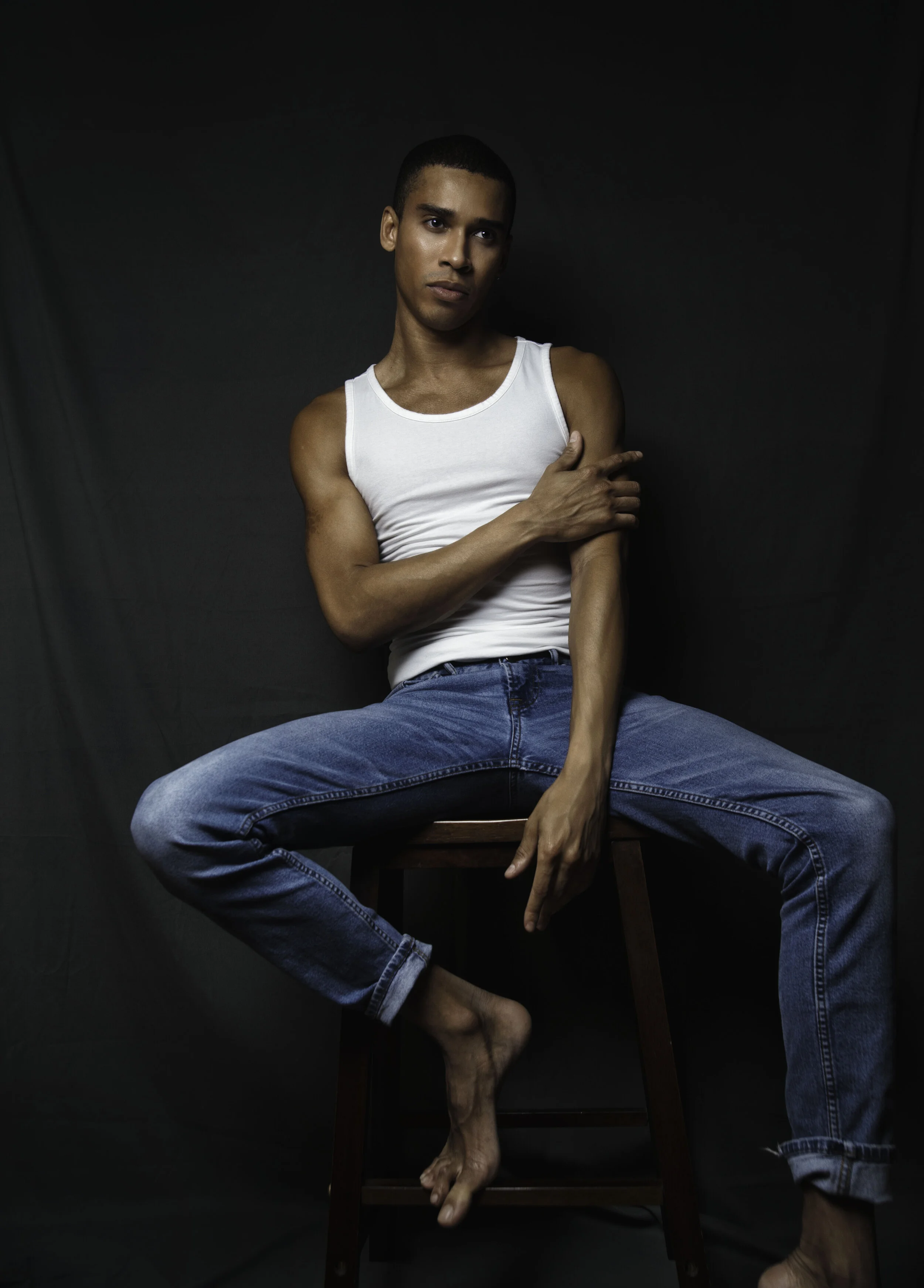 Chloe Pitterson photography - portrait photoshoot/ fashion photoshoot / model photoshoot with Des_12