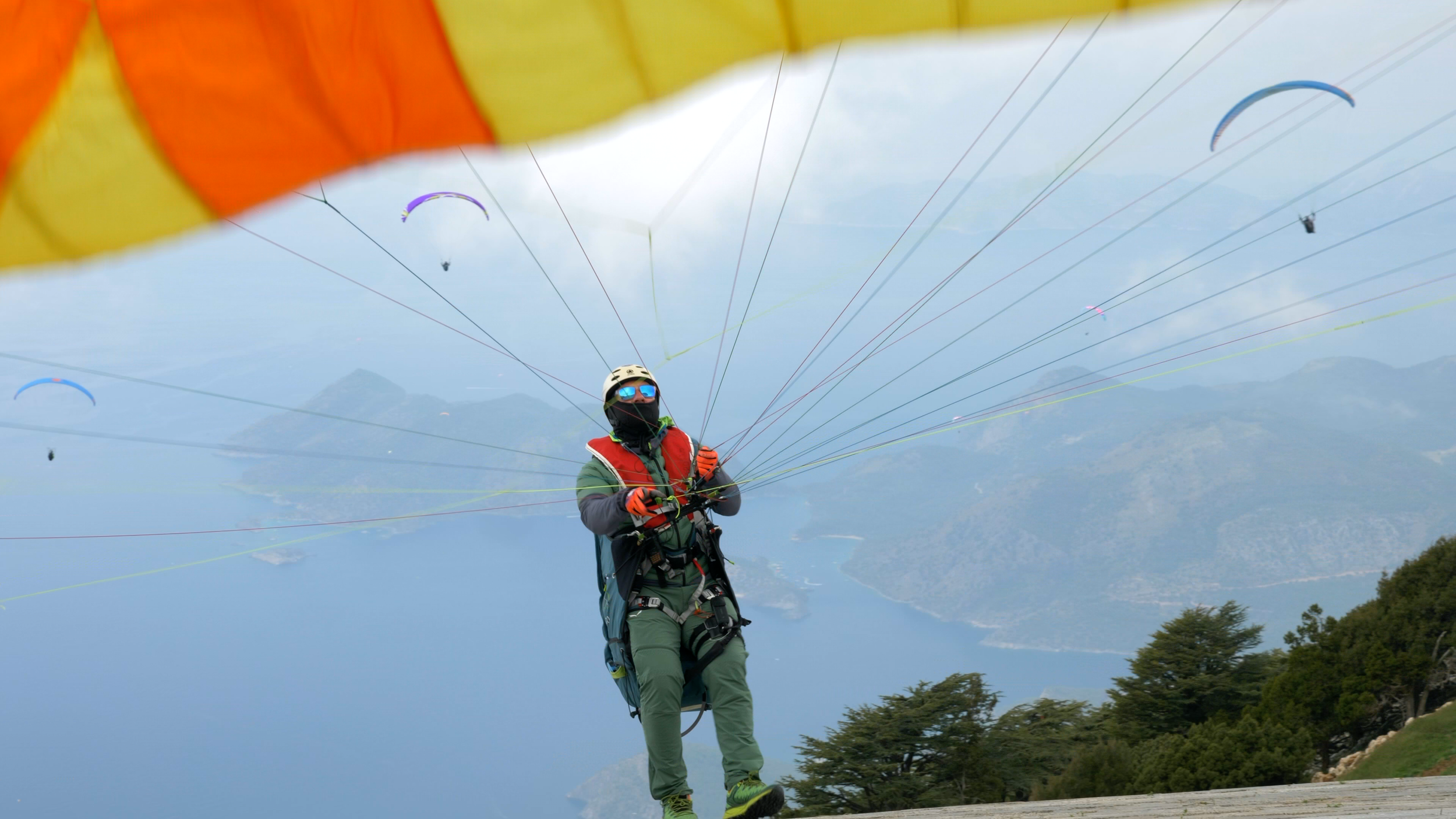 RISE SG Horiz 14.png