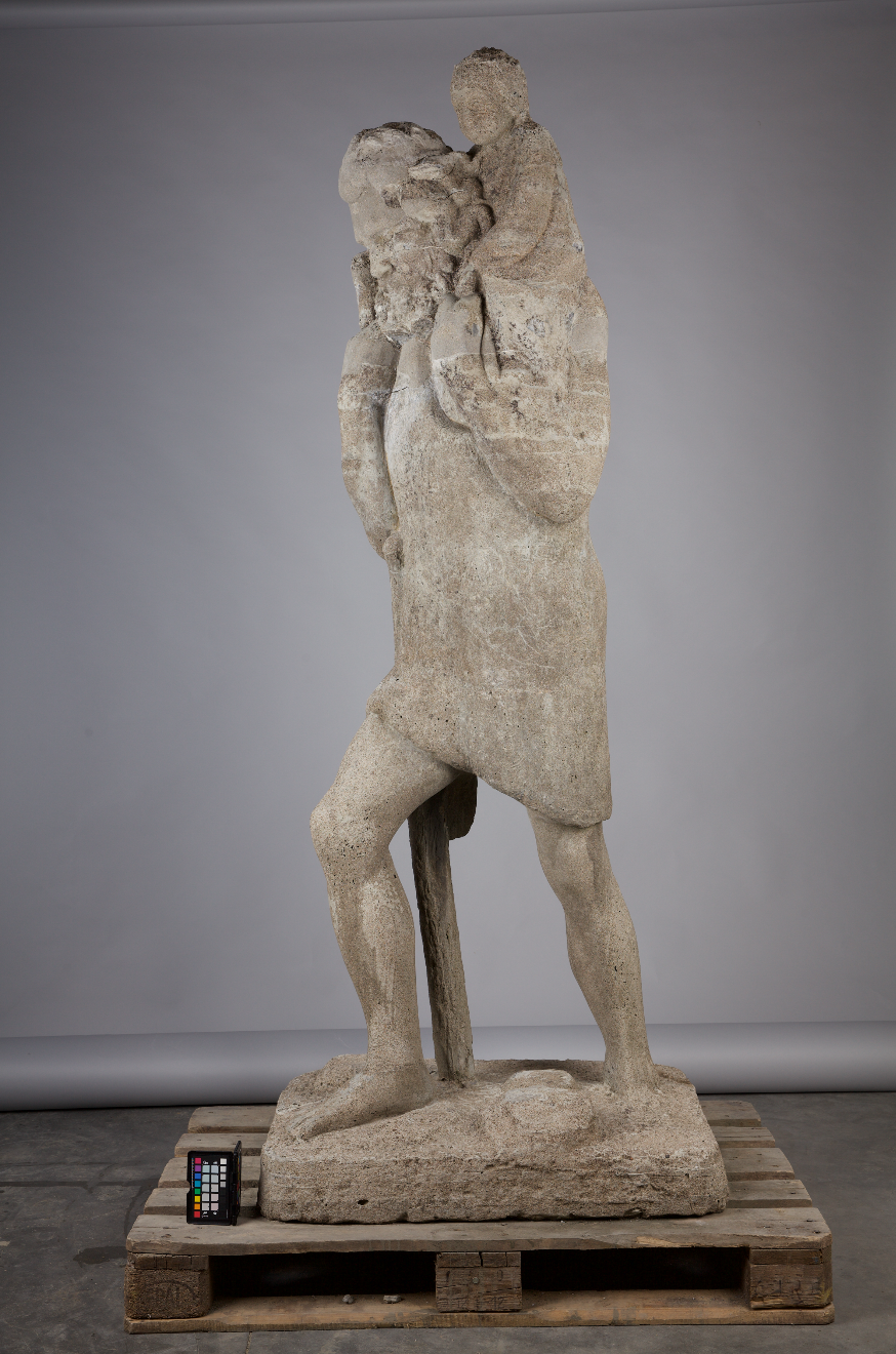 Betonsculptuur Sint-Christoffel, na behandeling