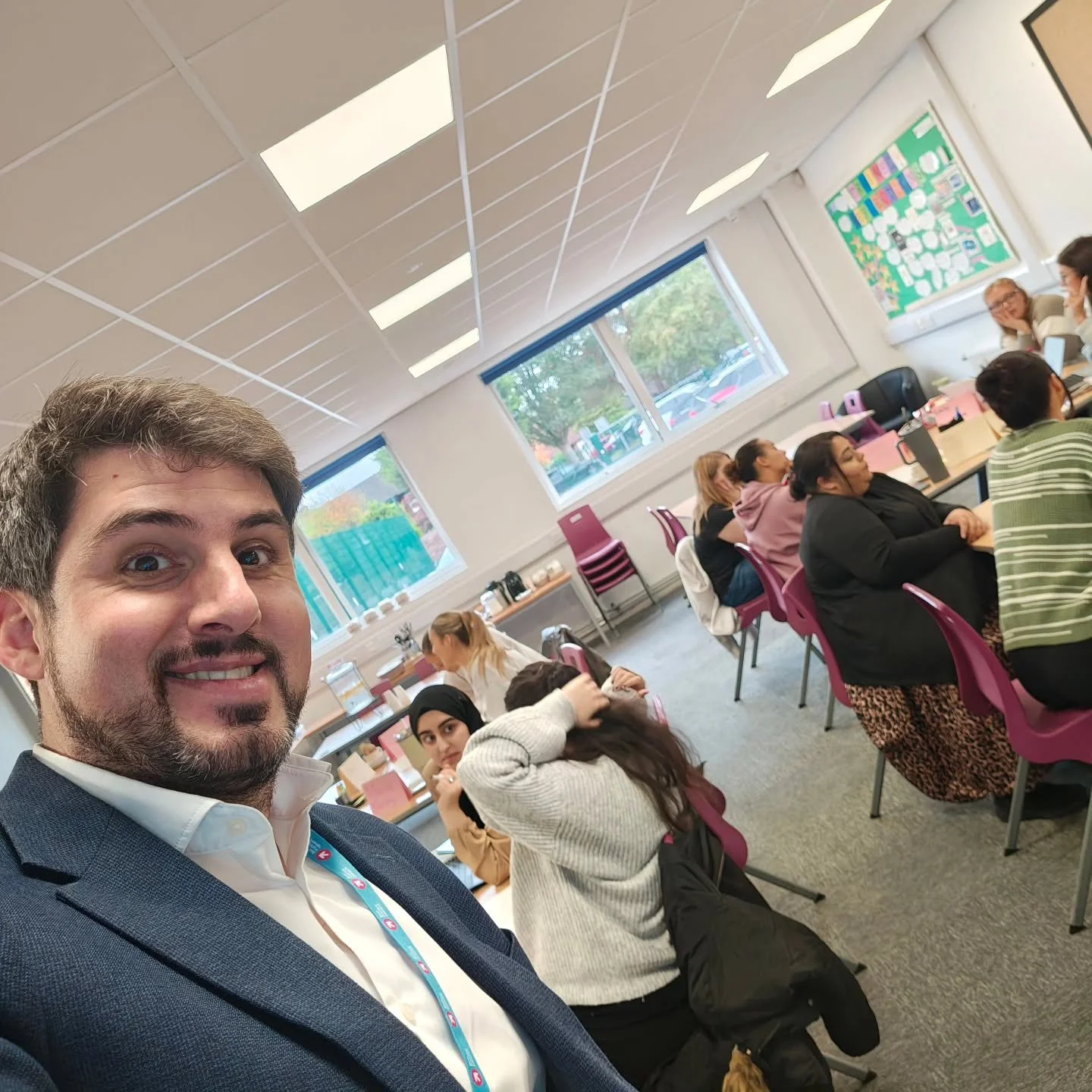 Great day today at The Believe Learning Trust @tdt_bli facilitating for @bestpracticenetworkbpn 's second core training day!
Lots of great learning, really reflective students, and a great lunch - what more could one ask for?!😁
If you are interest