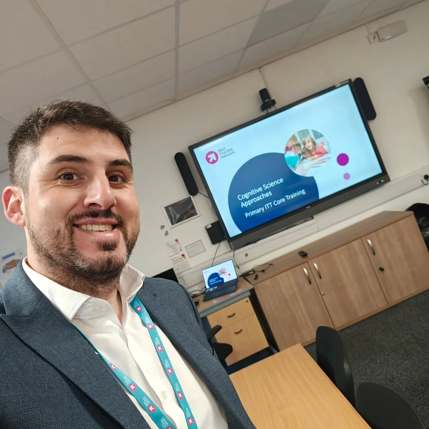 It has been a very busy couple of weeks!

Last week I was delivering ITAP sessions for @bestpracticenetworkbpn looking at effective scaffolding, and it was great to hear my student teachers' presentations on this and high quality interactions. I've a