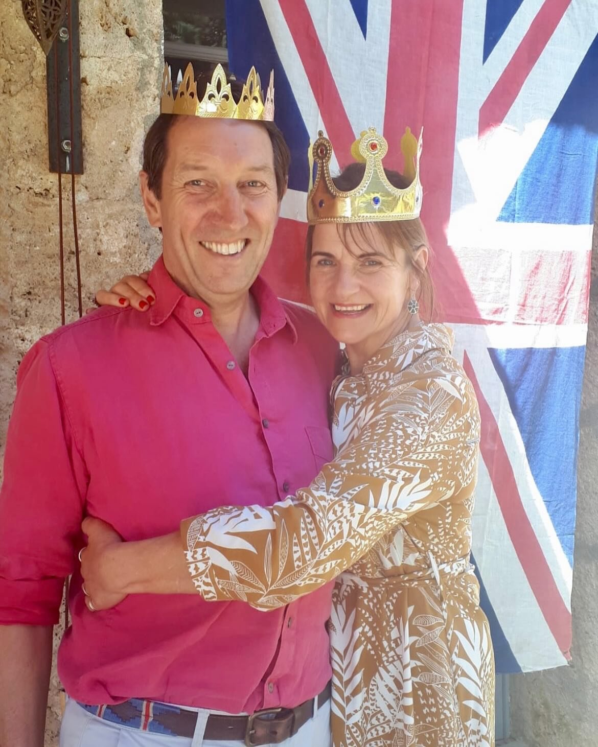 Fleeting moments of joy &hellip; love, laughter, crowns, poppies &amp; happiness! 🤩 &hellip; coronation-photos popped up on my photo-feed &amp; I couldn&rsquo;t believe it was only 2 years ago we shared such a happy day of laughter with our beloved 