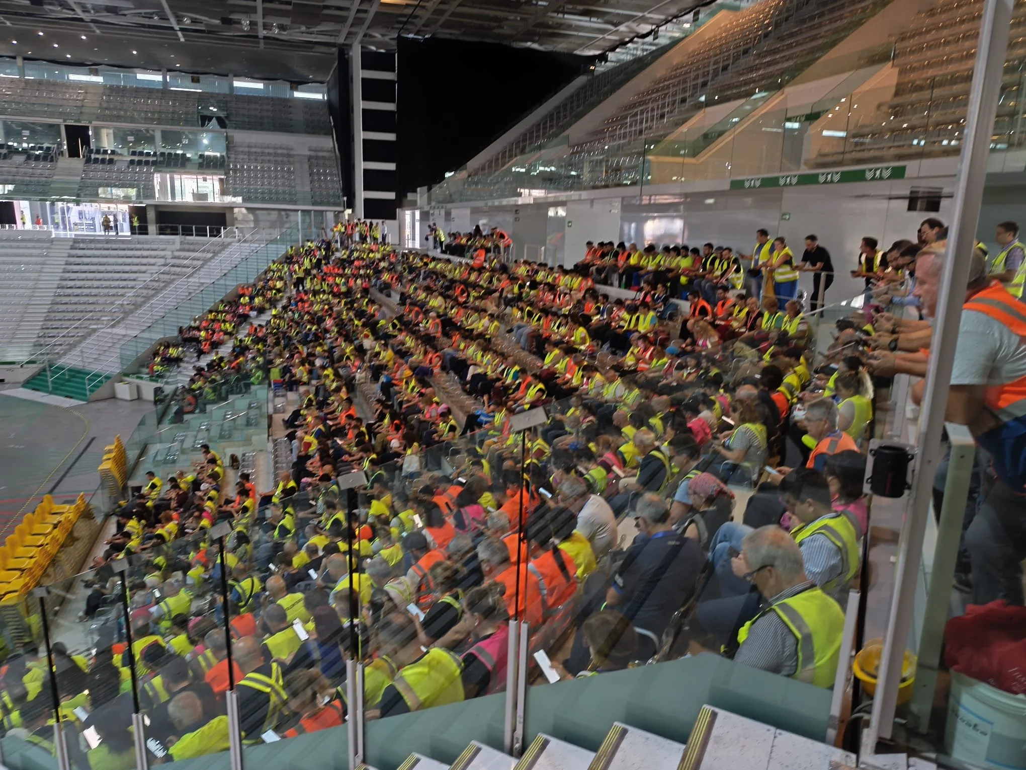 Migliaia di volontari pronti a ripulire l'Inalpi Arena