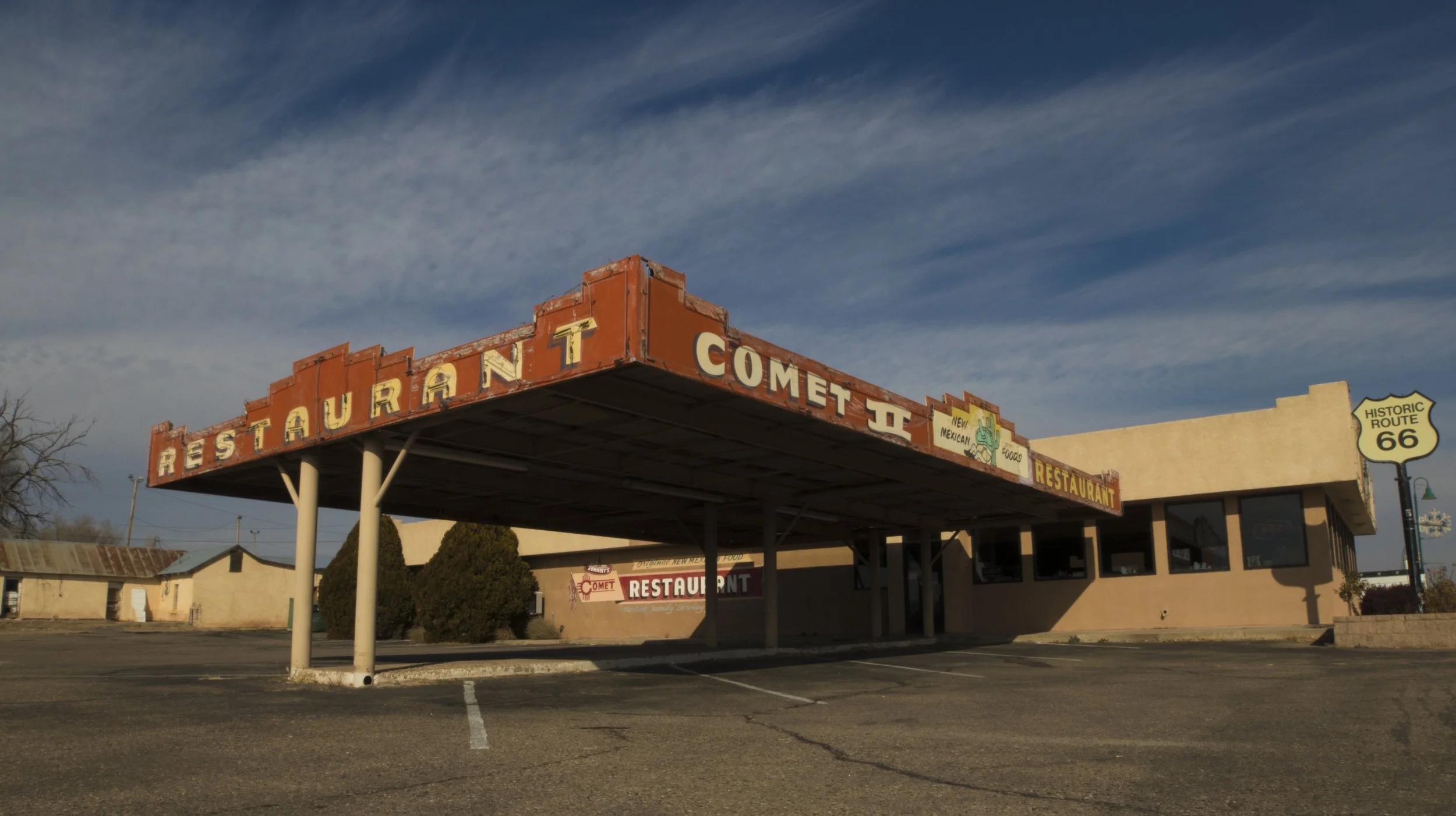 CometRestaraunt.jpg
