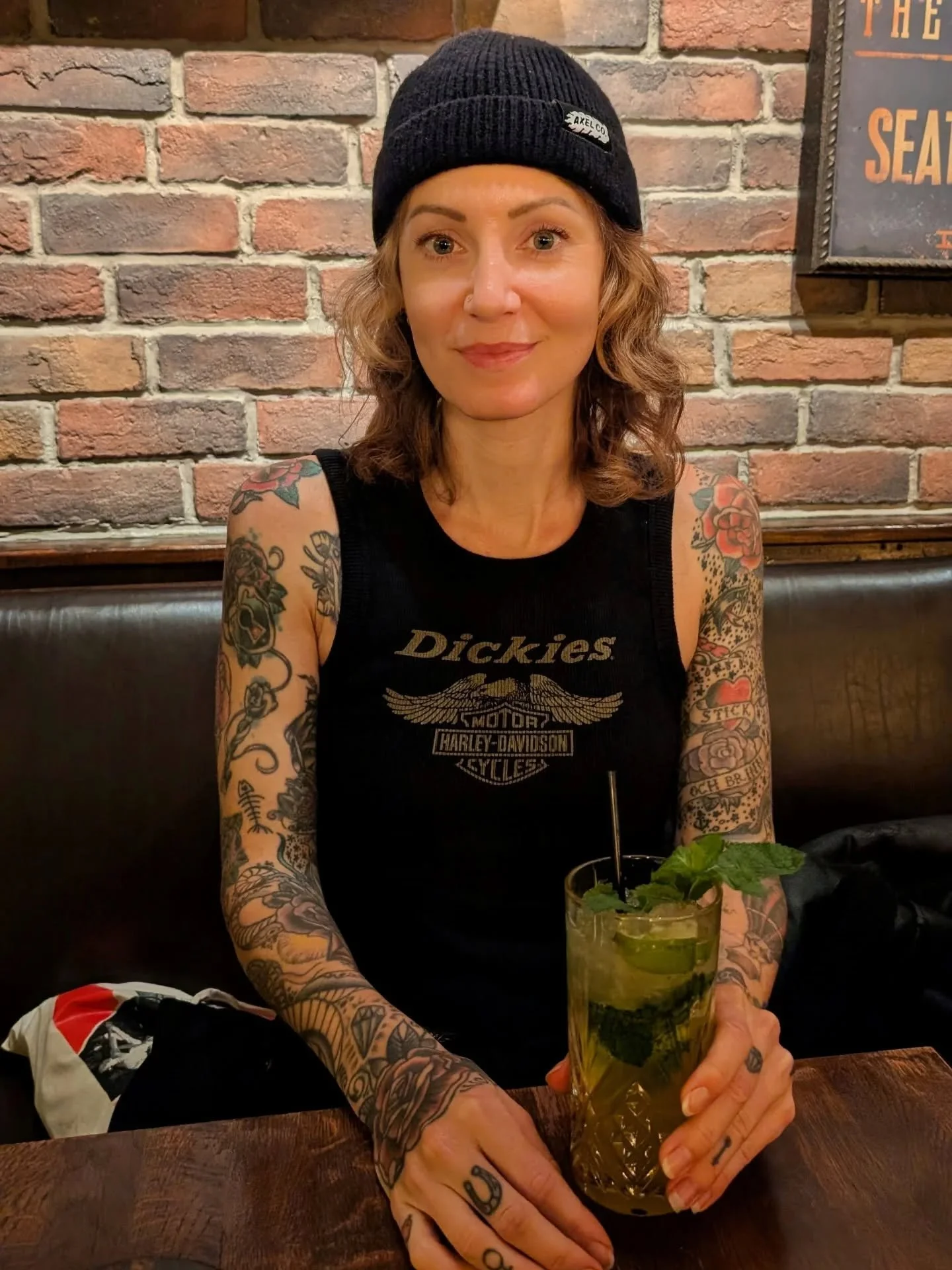 Heading back to California after 3 weeks in Sweden is always so bittersweet. I miss being warm and I miss my friends, cats, and motorcycles. But I'm also immensely sad to leave my family and friends on this side of the Atlantic 😭

It's not lost on m