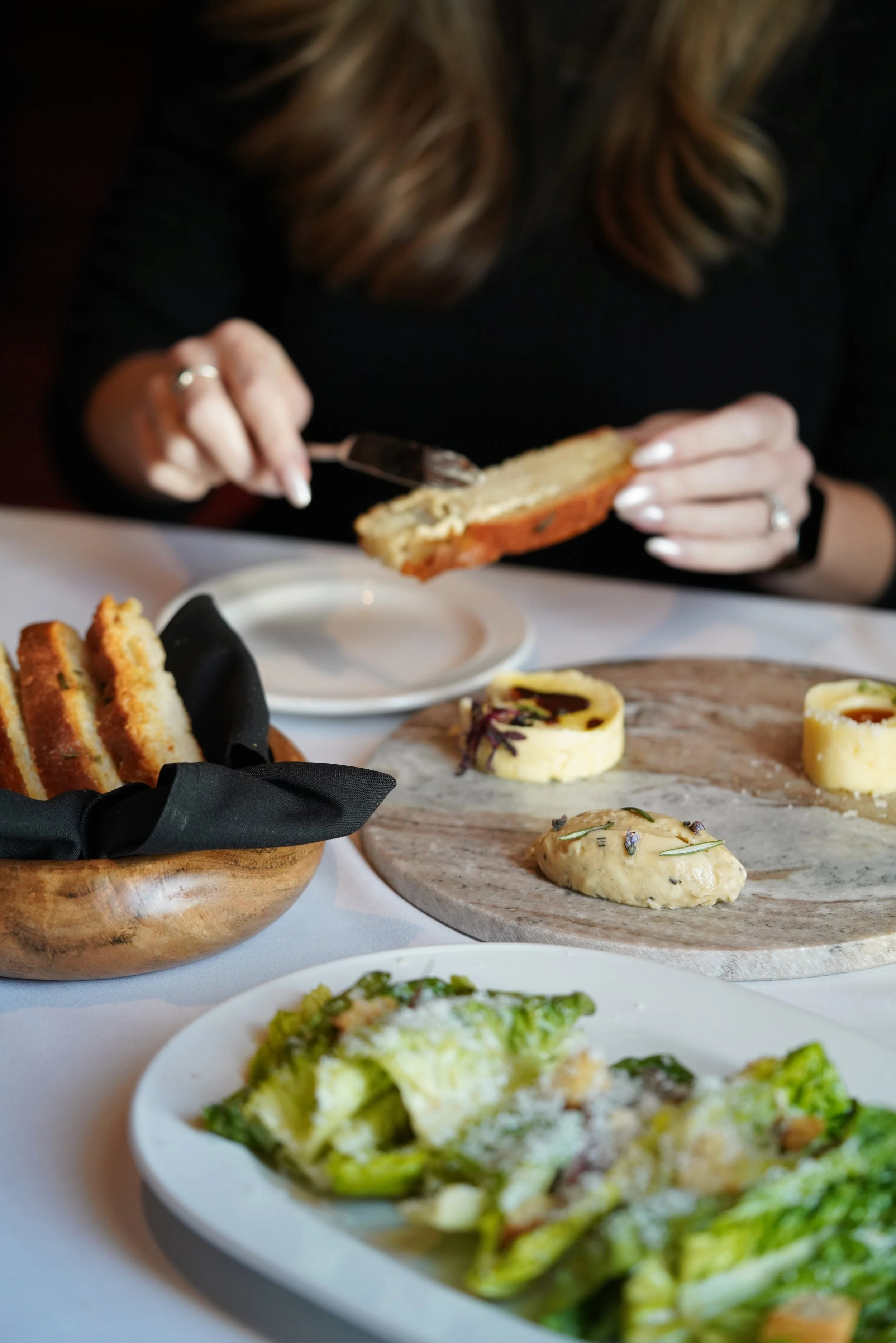 Level 2 Steakhouse Bread.jpg