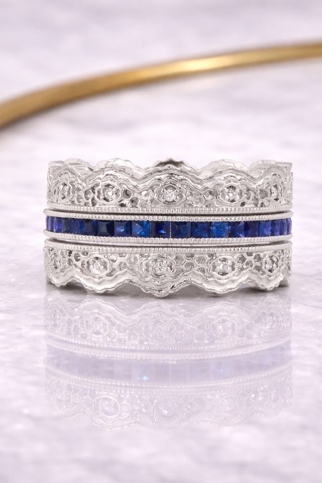 sapphire-lace-stacked-wedding-bands-3.png