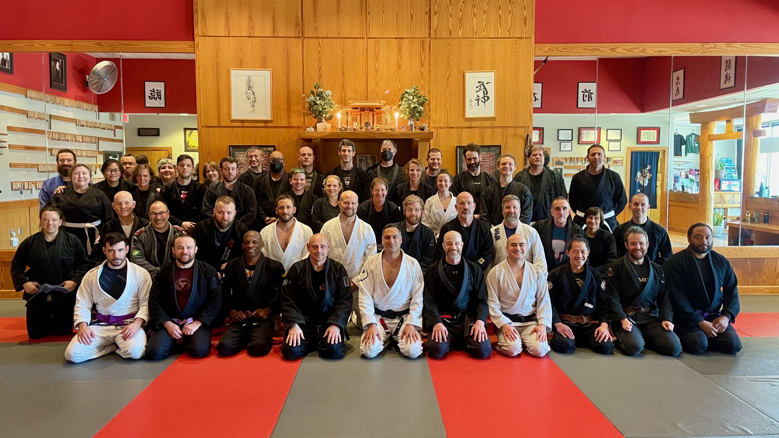NC Seminar Group Shot 2023.jpeg