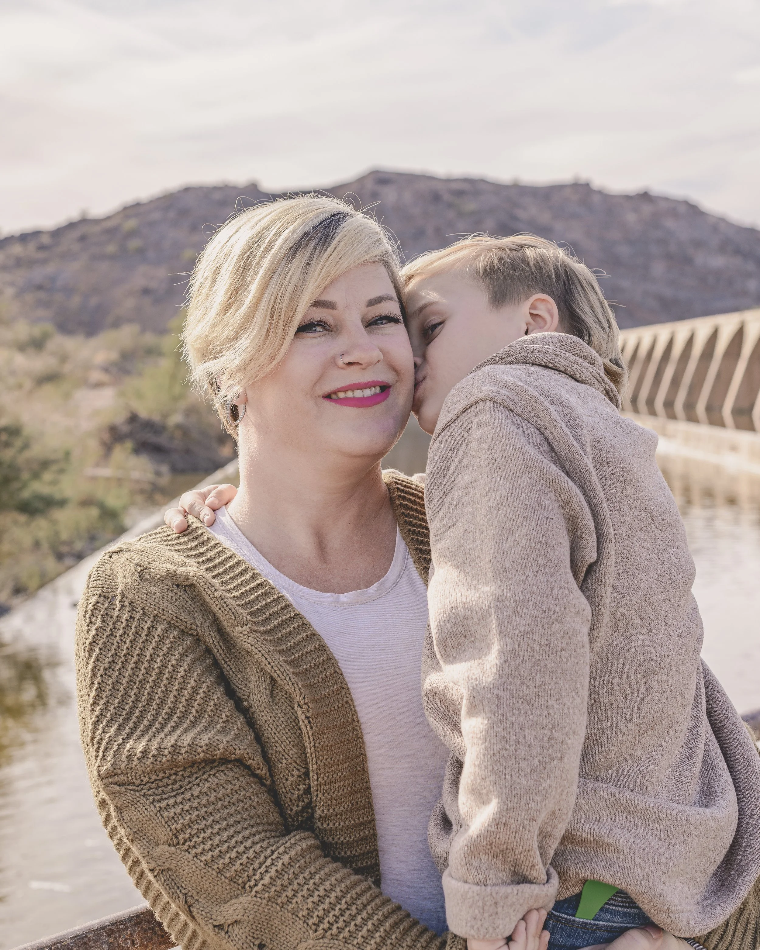 Rennacker Studio_Phoenix Portrait Photographer_211120_Hailey Family_DSC4536.jpg