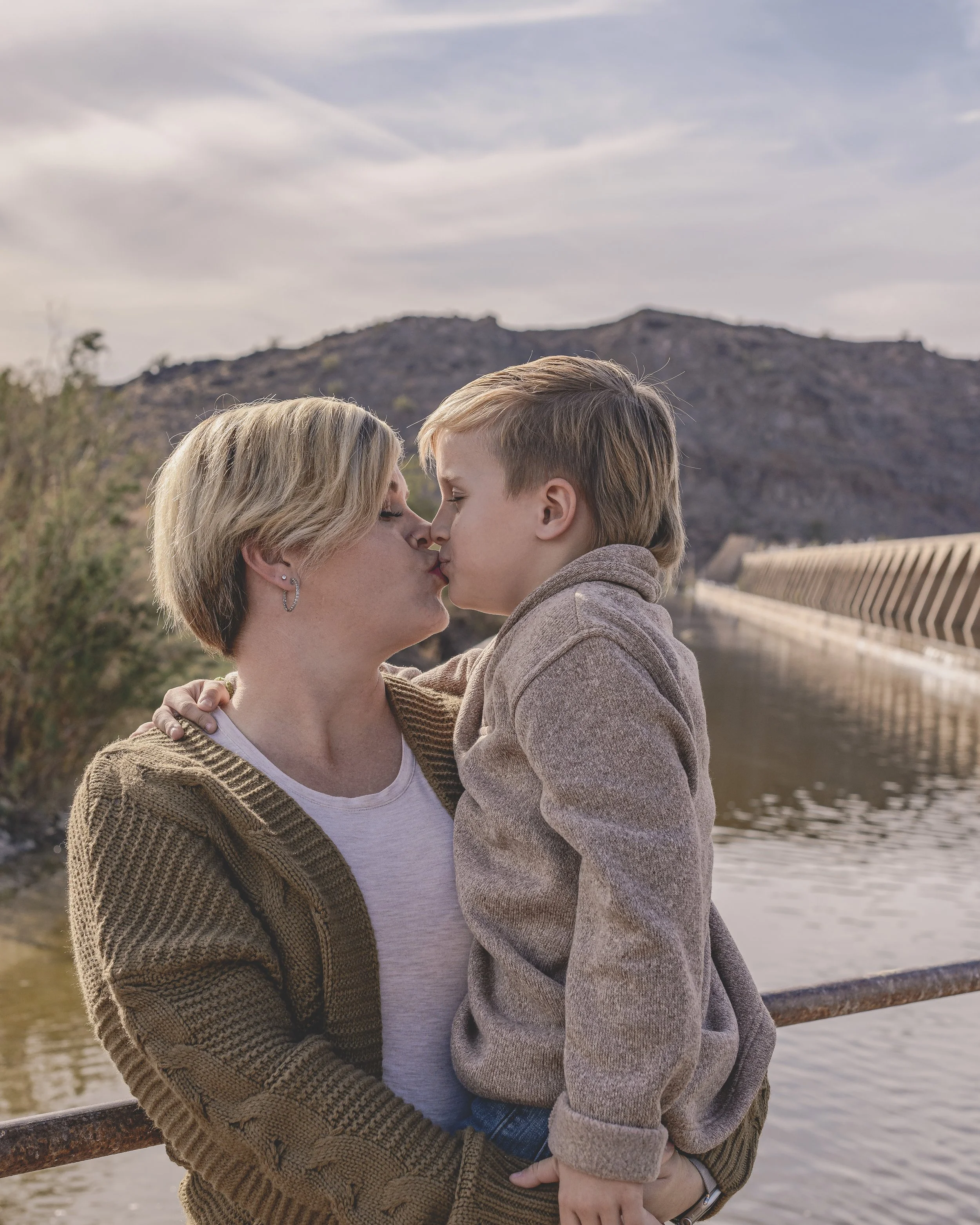 Rennacker Studio_Phoenix Portrait Photographer_211120_Hailey Family_DSC4530.jpg
