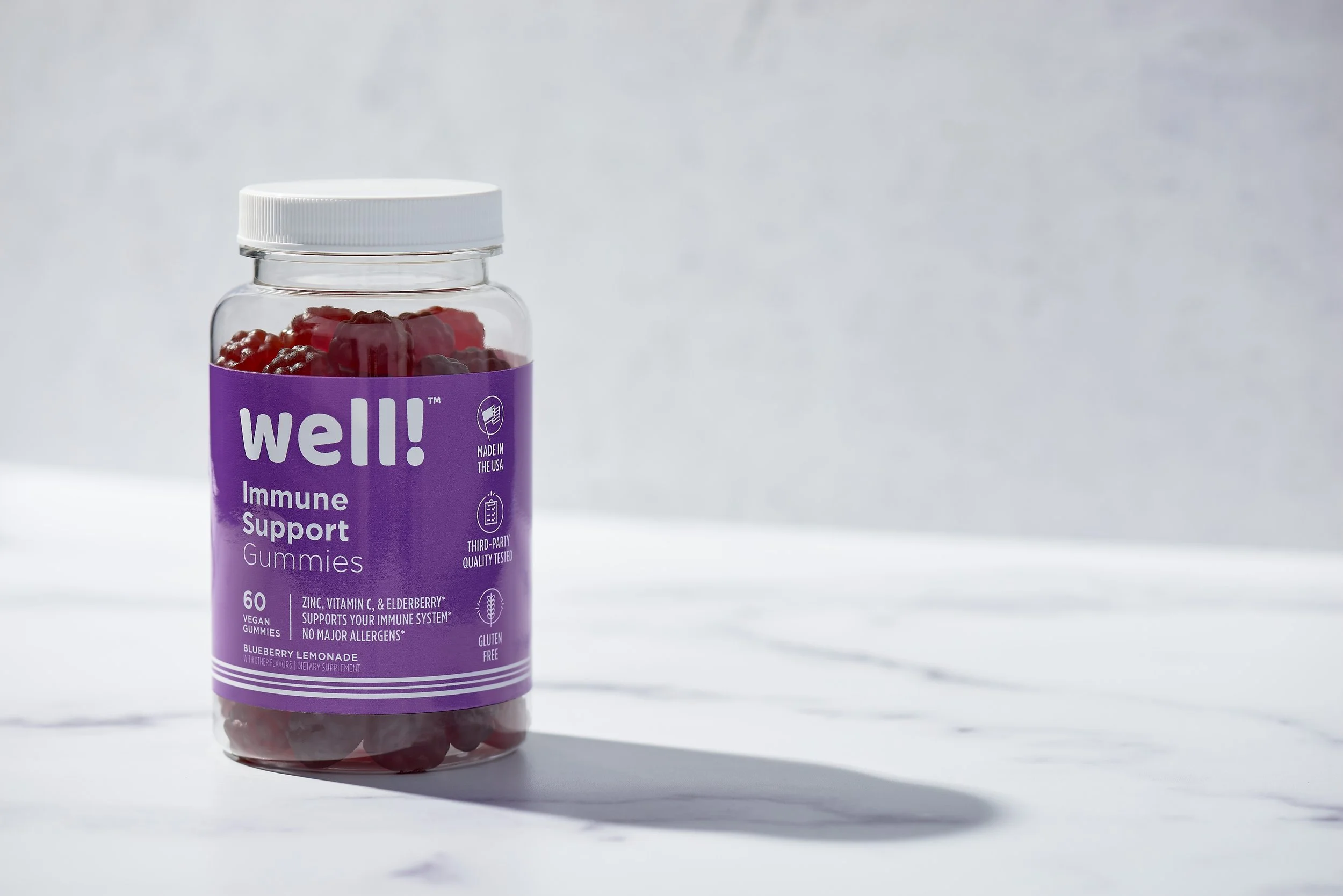 ￼210729_WEL-21-046￼_Immune Support Gummies4194.jpg