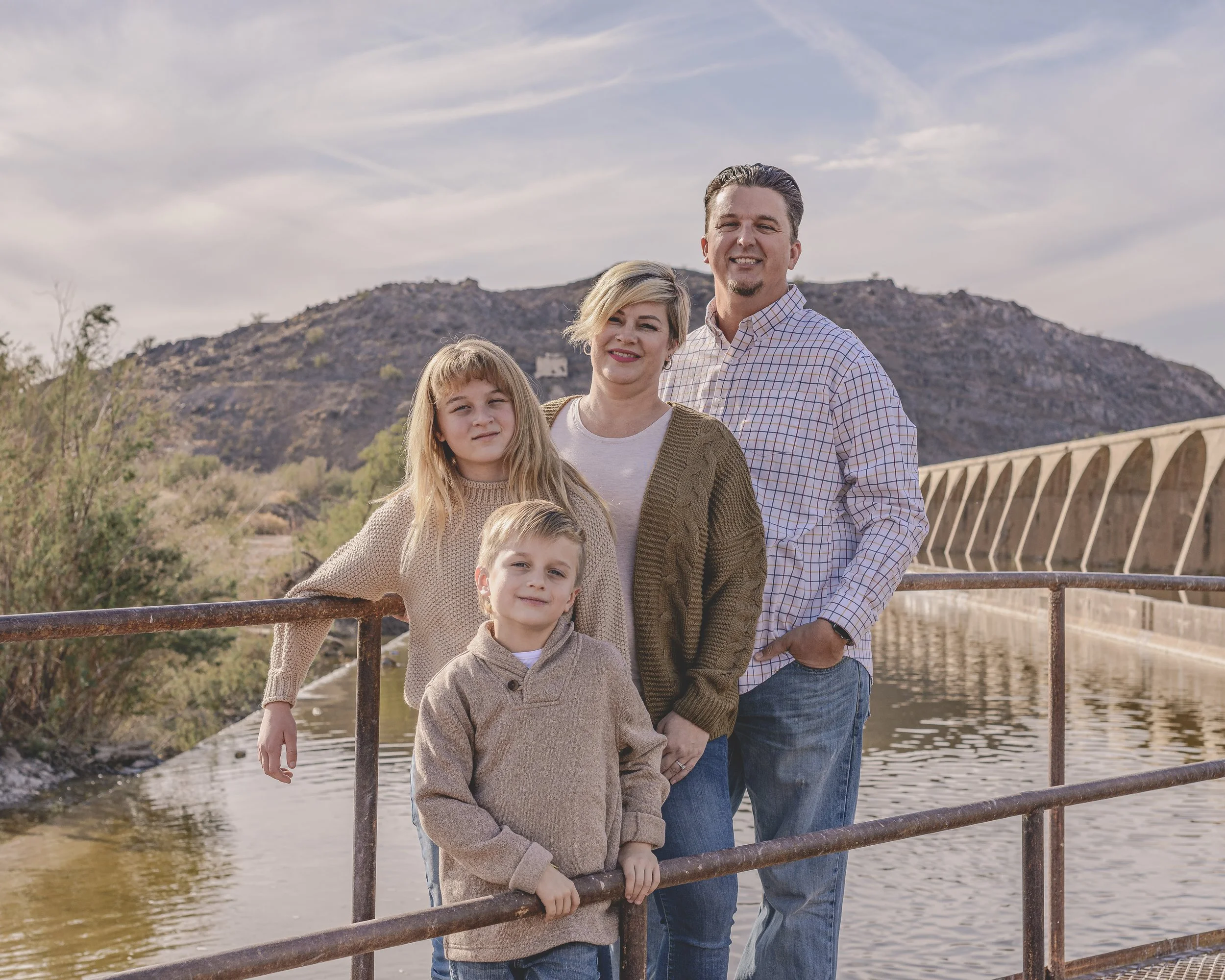 Rennacker Studio_Phoenix Portrait Photographer_211120_Hailey Family_DSC4473.jpg