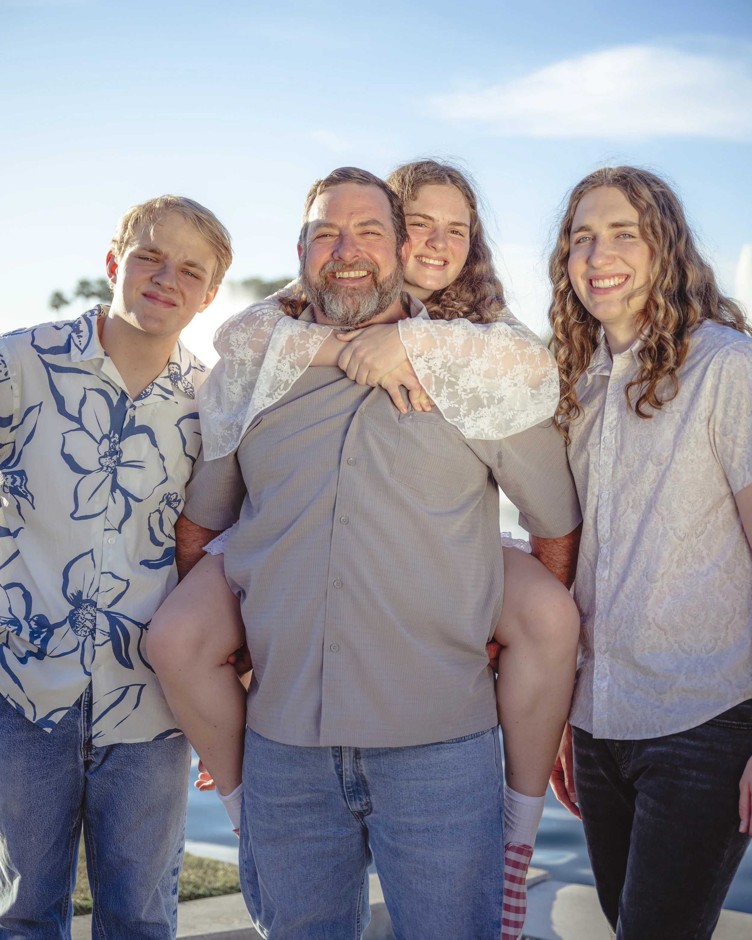 25-001_Traynor Family_Traynor Photoshoot_20250322_0062.jpg