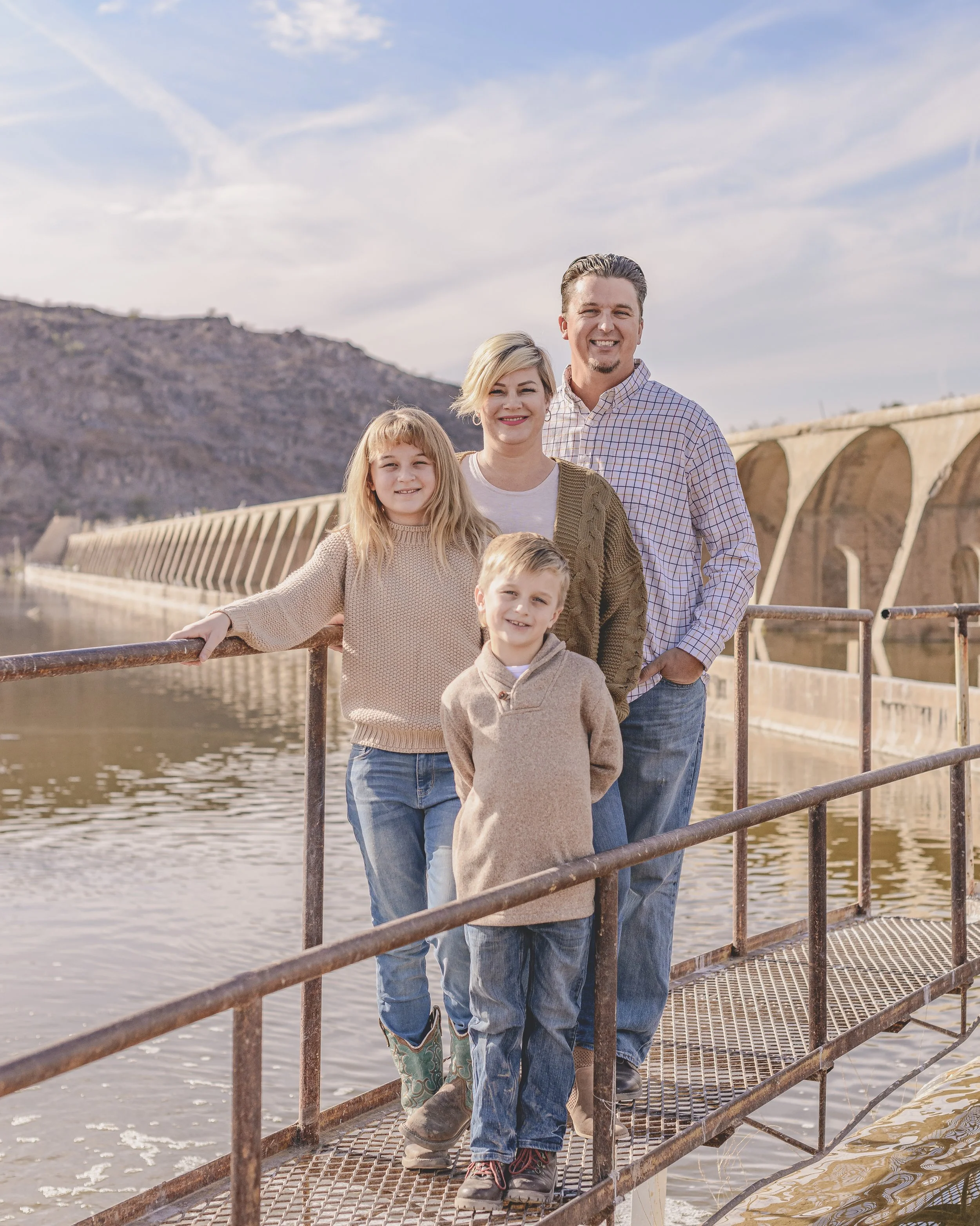 Rennacker Studio_Phoenix Portrait Photographer_211120_Hailey Family_DSC4438.jpg