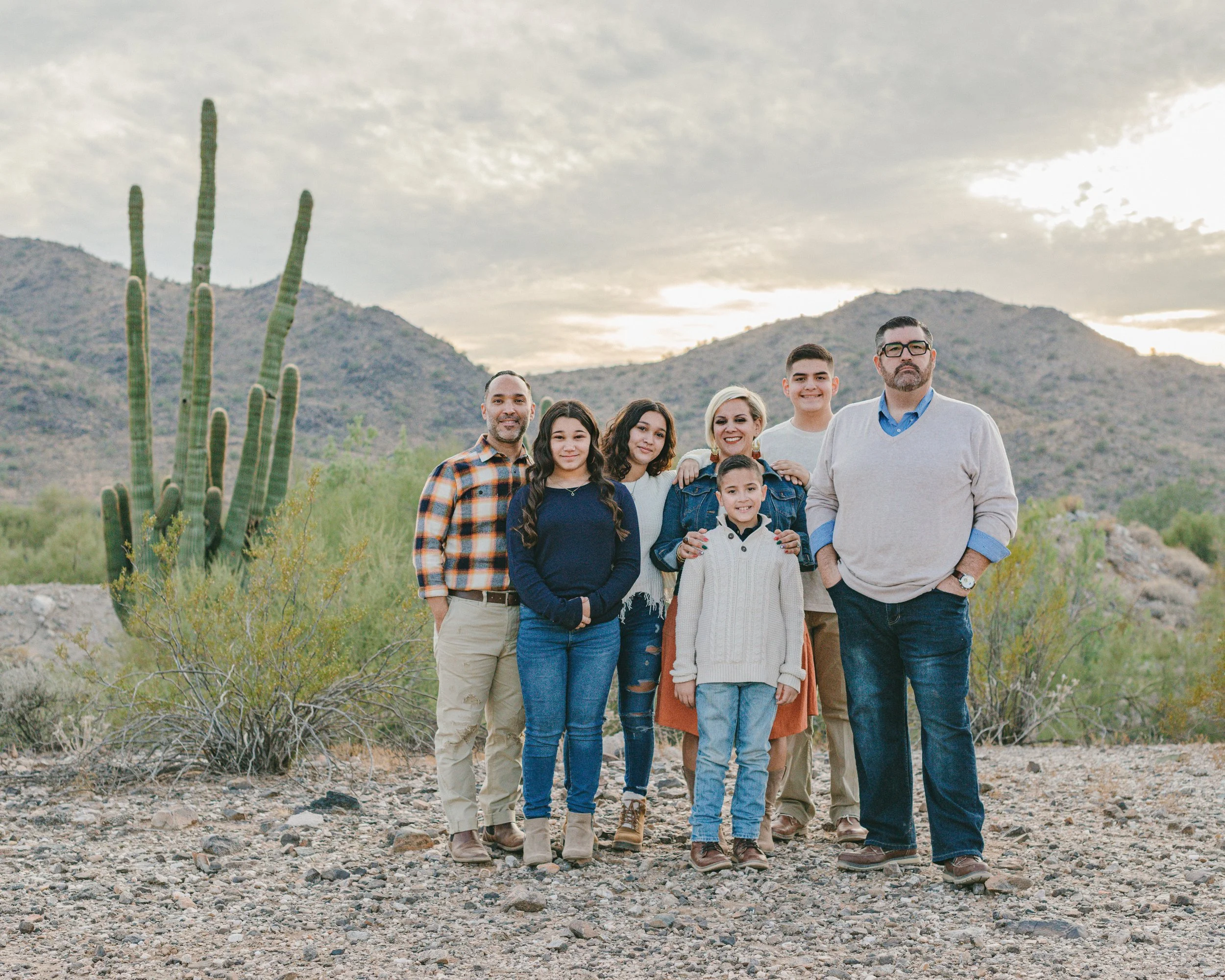 Rennacker Studio_Headshot Photography_211222_Valledor Family_DSC6192.jpg