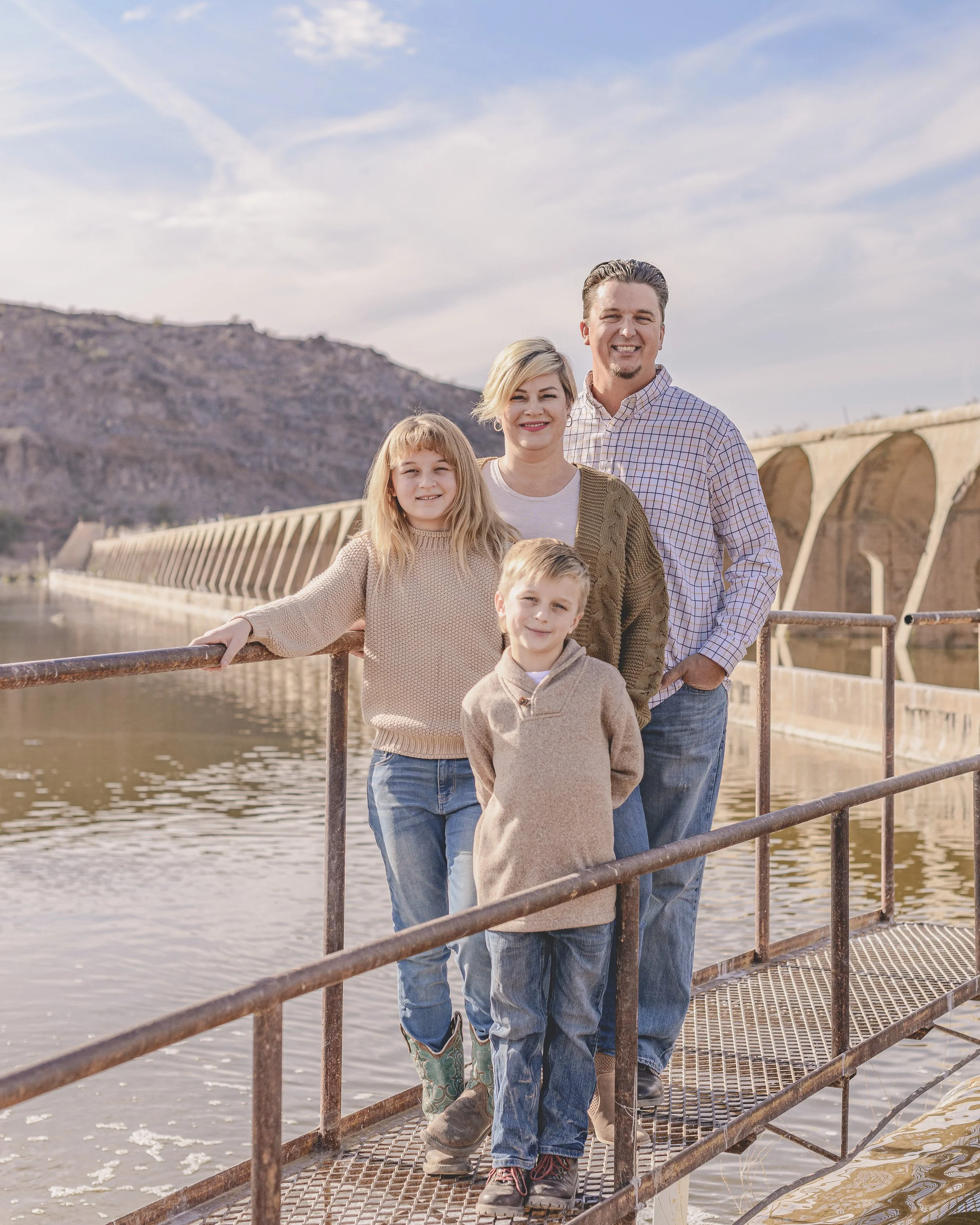Rennacker Studio_Phoenix Portrait Photographer_211120_Hailey Family_DSC4439.jpg