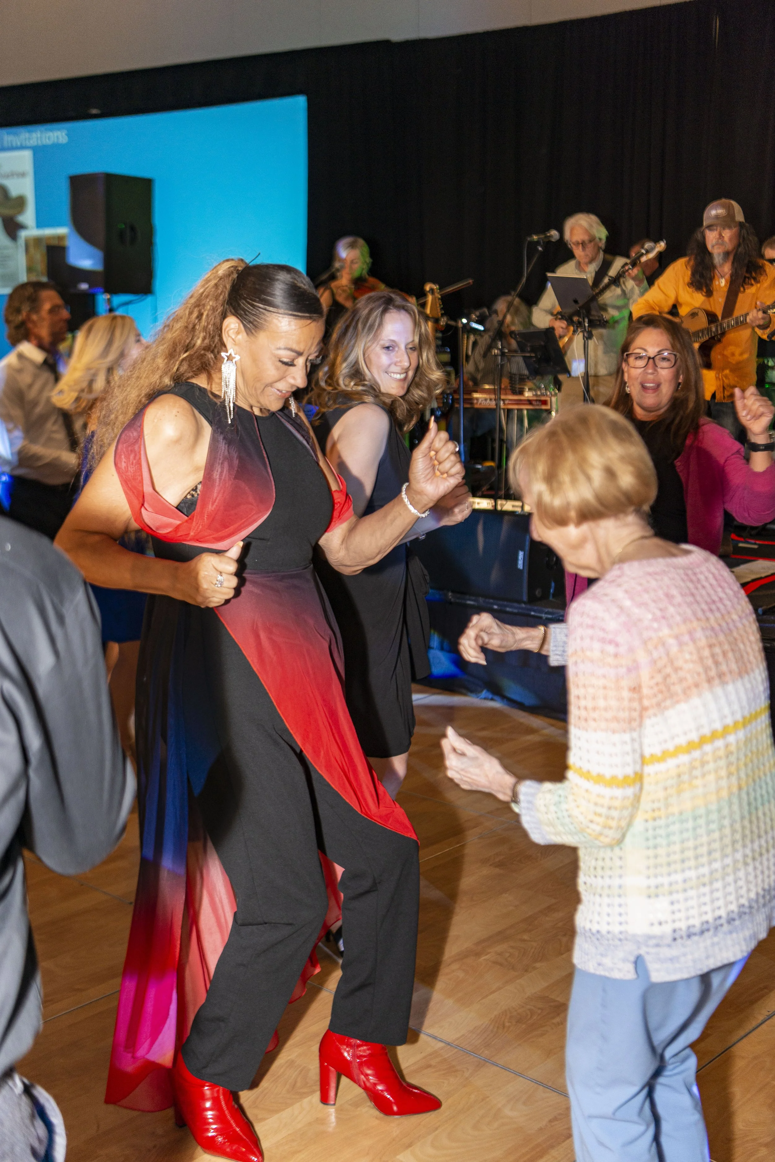 0011340_STARS_50th Fiesta Event Photography_6565.jpg