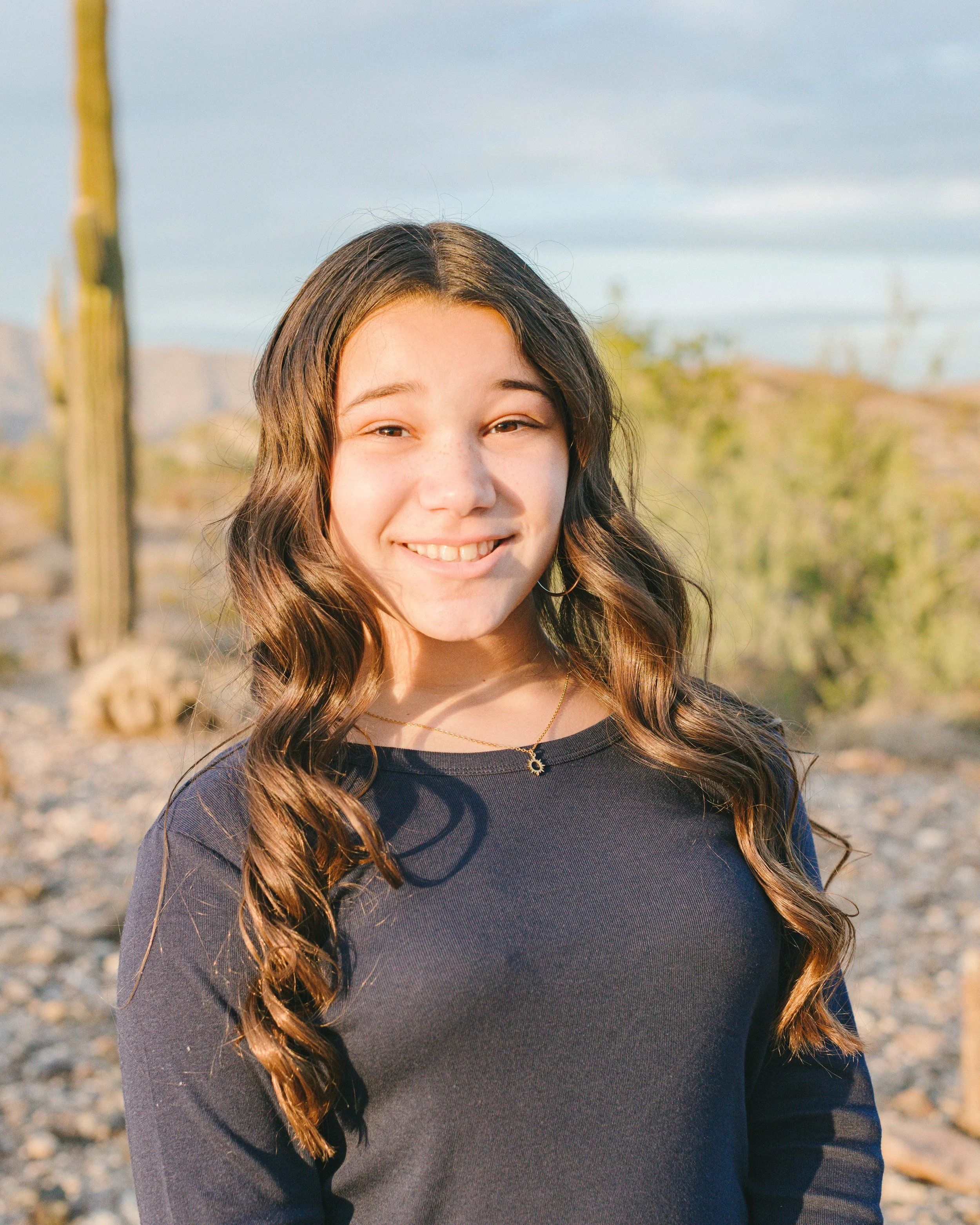 Rennacker Studio_Headshot Photography_211222_Valledor Family_DSC6562.jpg
