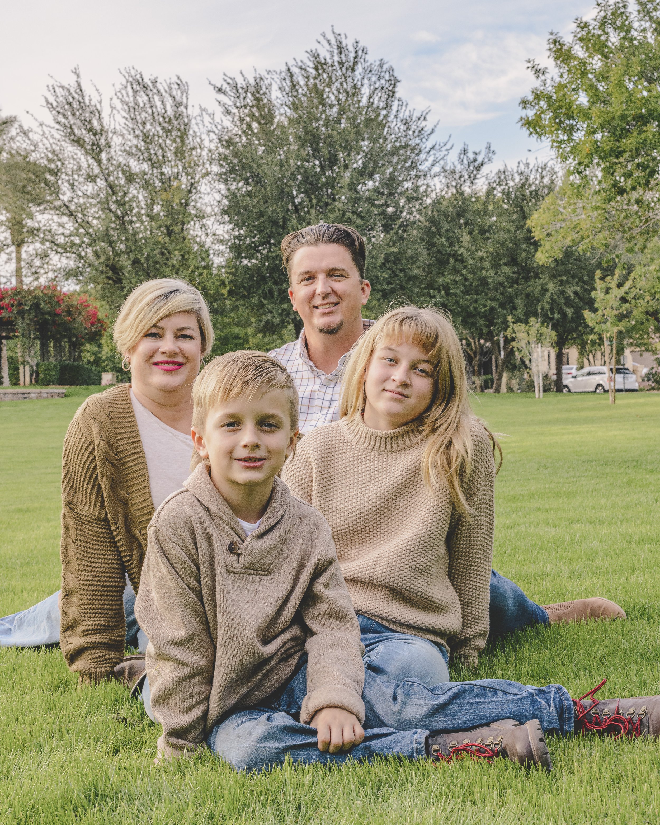 Rennacker Studio_Phoenix Portrait Photographer_211120_Hailey Family_DSC4907.jpg