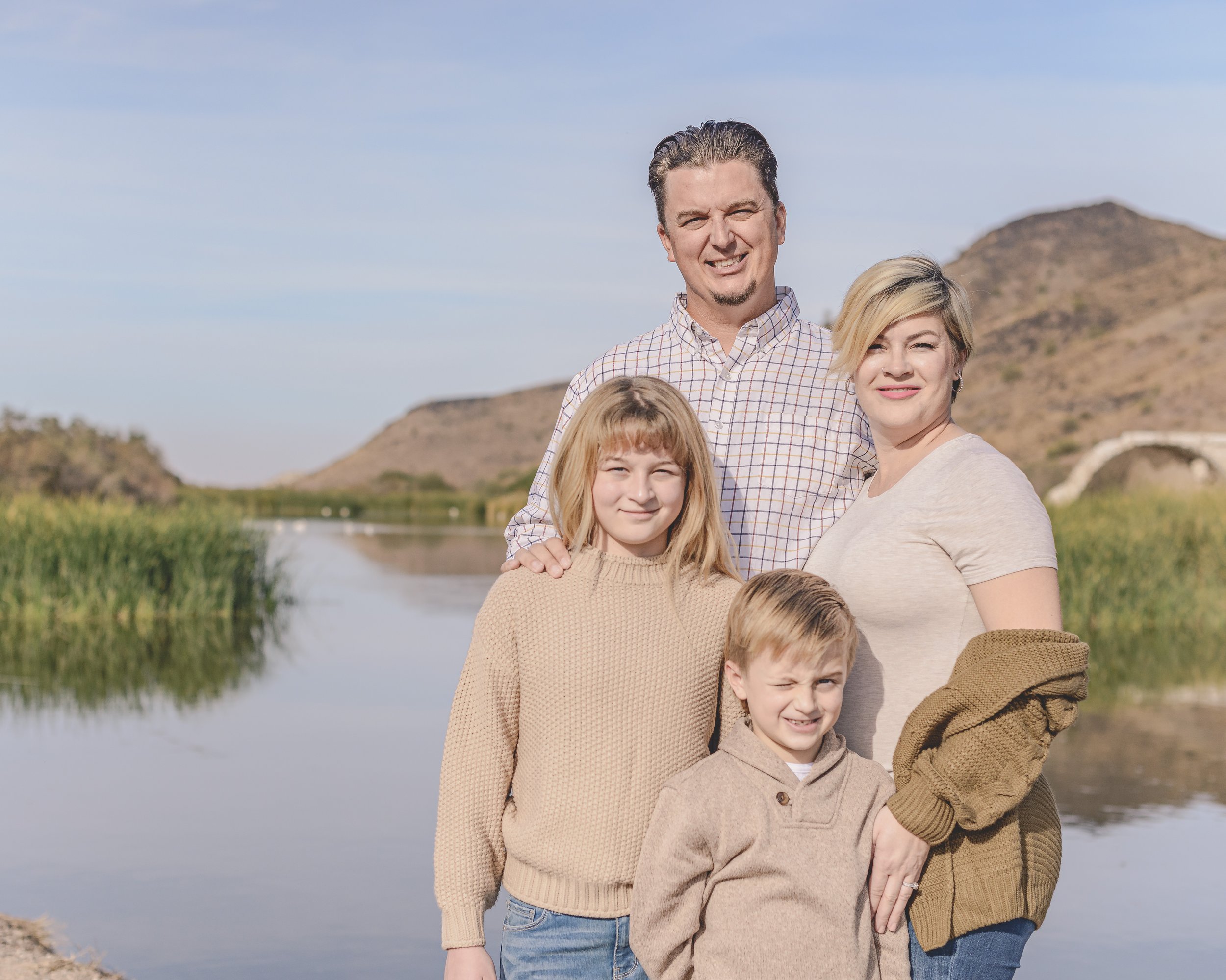 Rennacker Studio_Phoenix Portrait Photographer_211120_Hailey Family_DSC4406.jpg