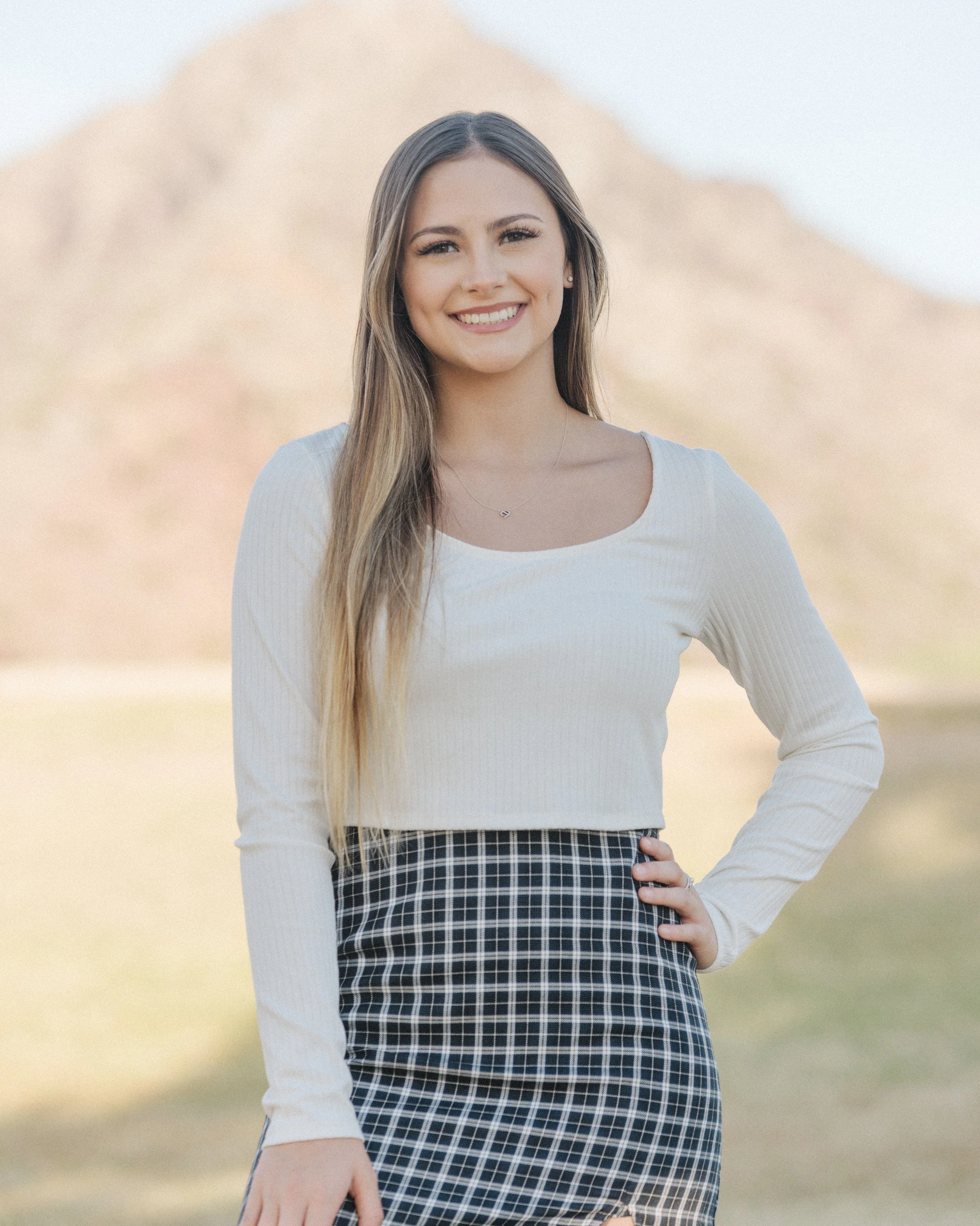 Rennacker Studio_Phoenix Portrait Photographer_191110_Angelina Echiverria_DSC5885.jpg