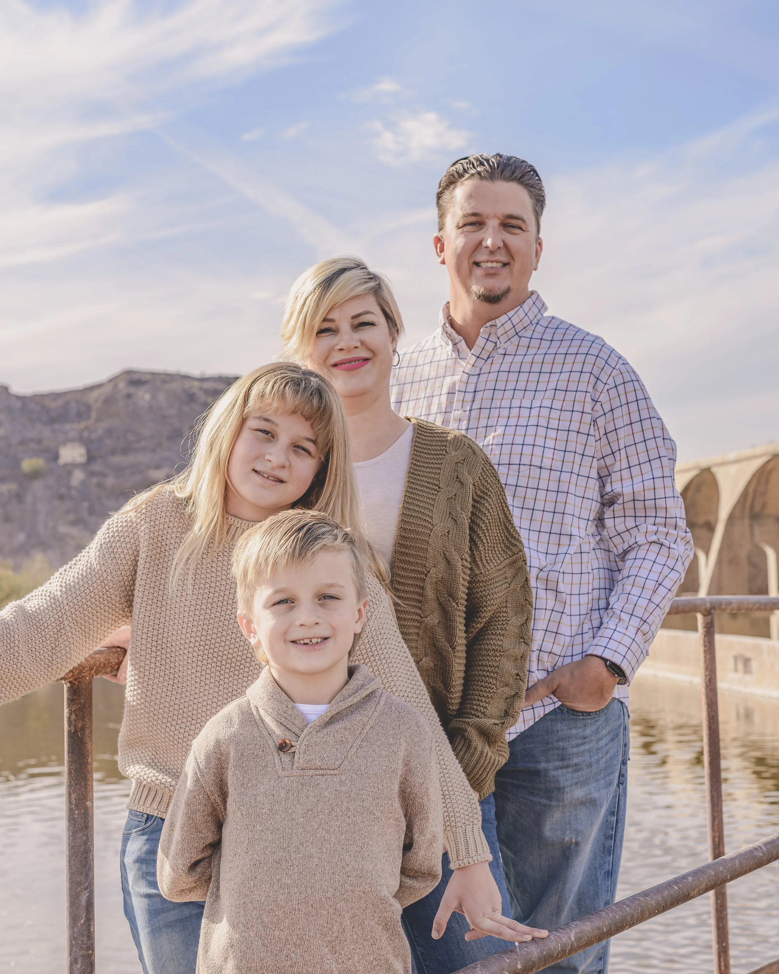 Rennacker Studio_Phoenix Portrait Photographer_211120_Hailey Family_DSC4452.jpg