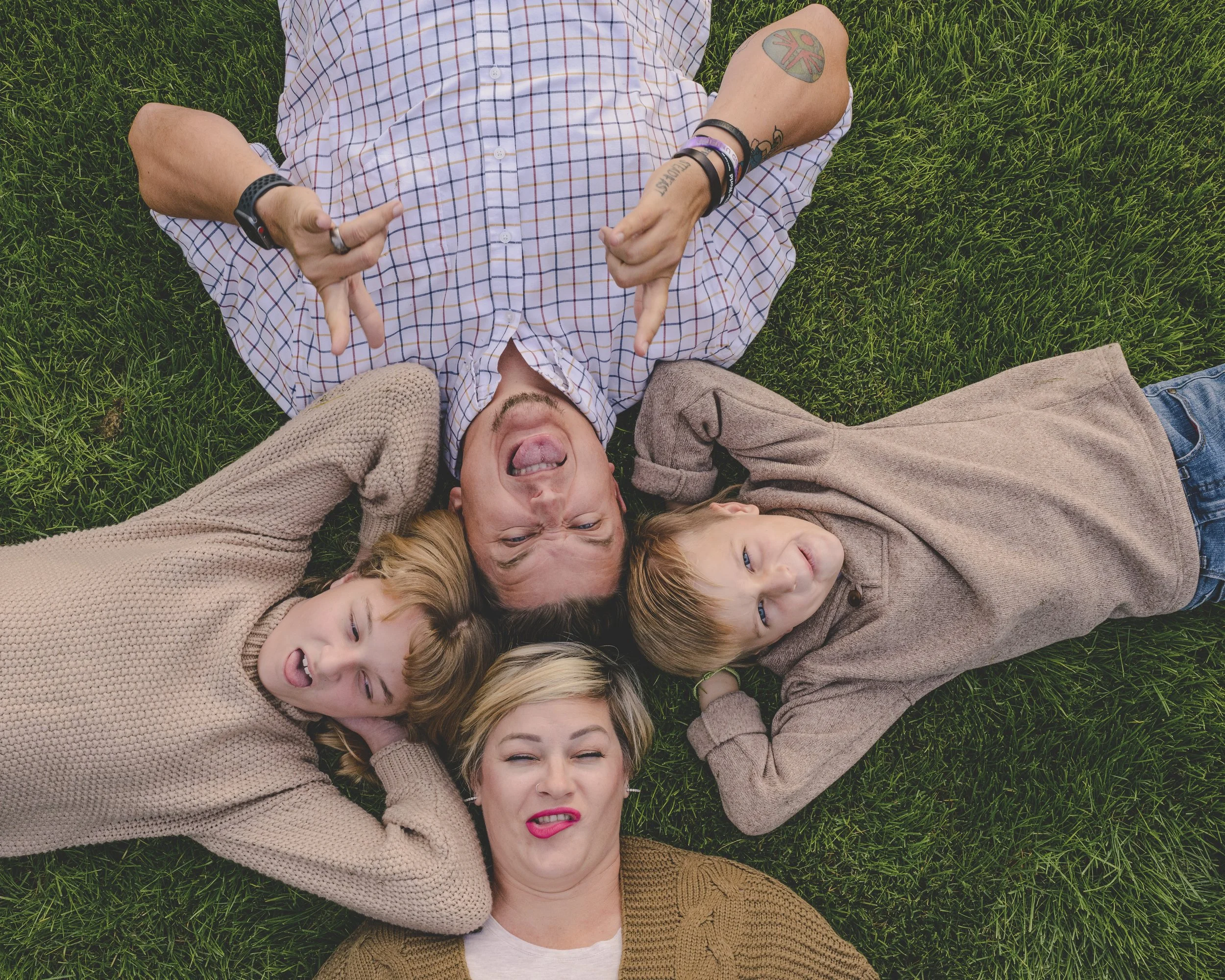 Rennacker Studio_Phoenix Portrait Photographer_211120_Hailey Family_DSC4958.jpg