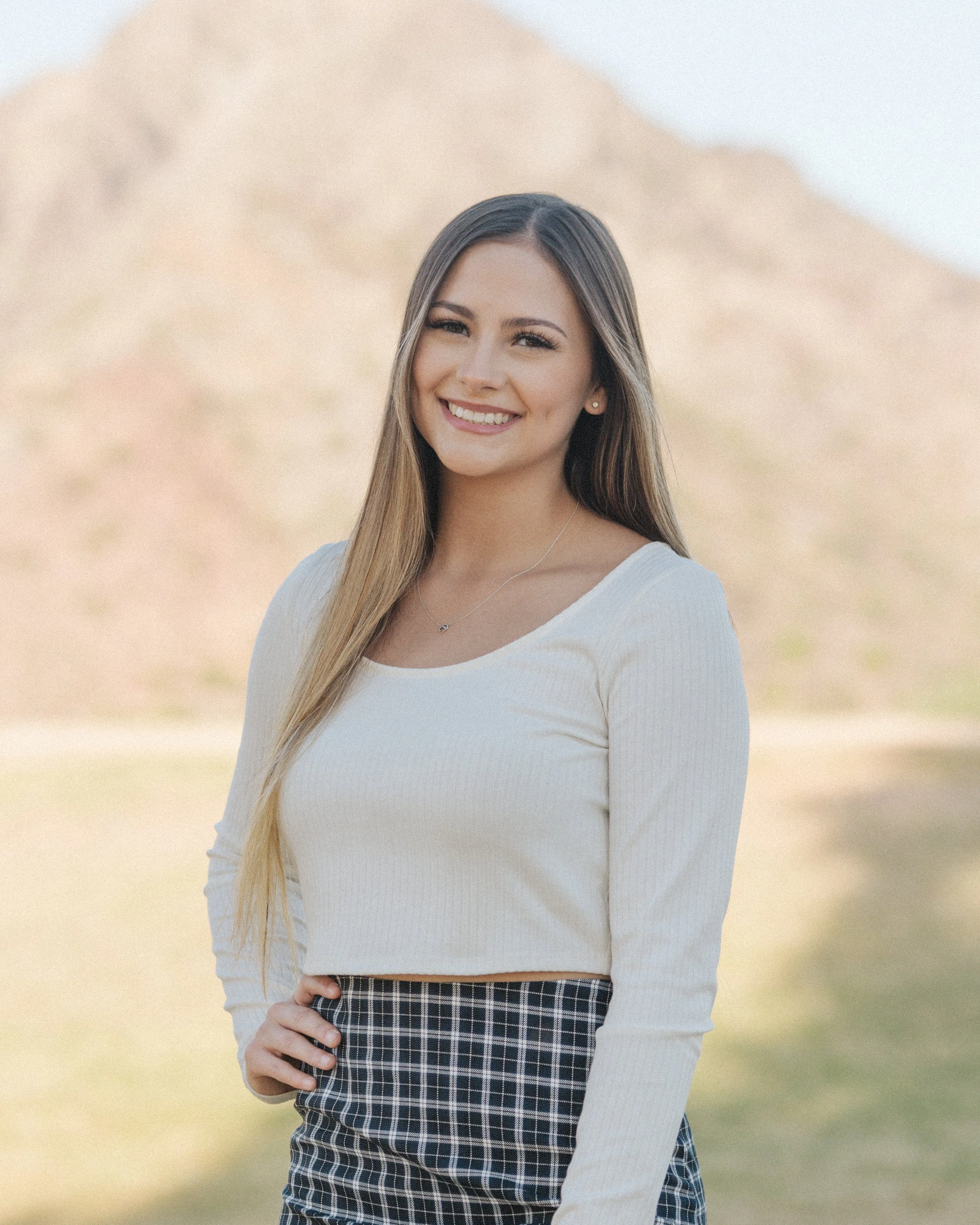Rennacker Studio_Phoenix Portrait Photographer_191110_Angelina Echiverria_DSC5900.jpg