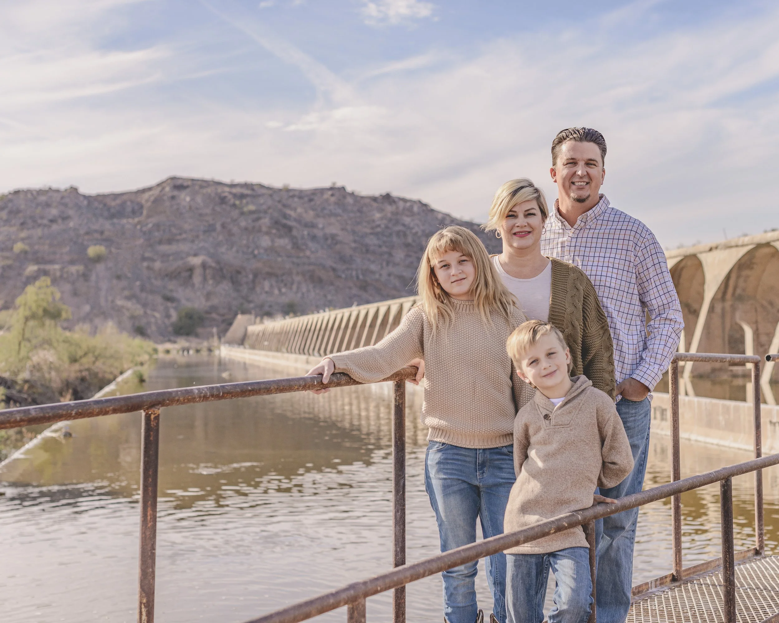 Rennacker Studio_Phoenix Portrait Photographer_211120_Hailey Family_DSC4429.jpg