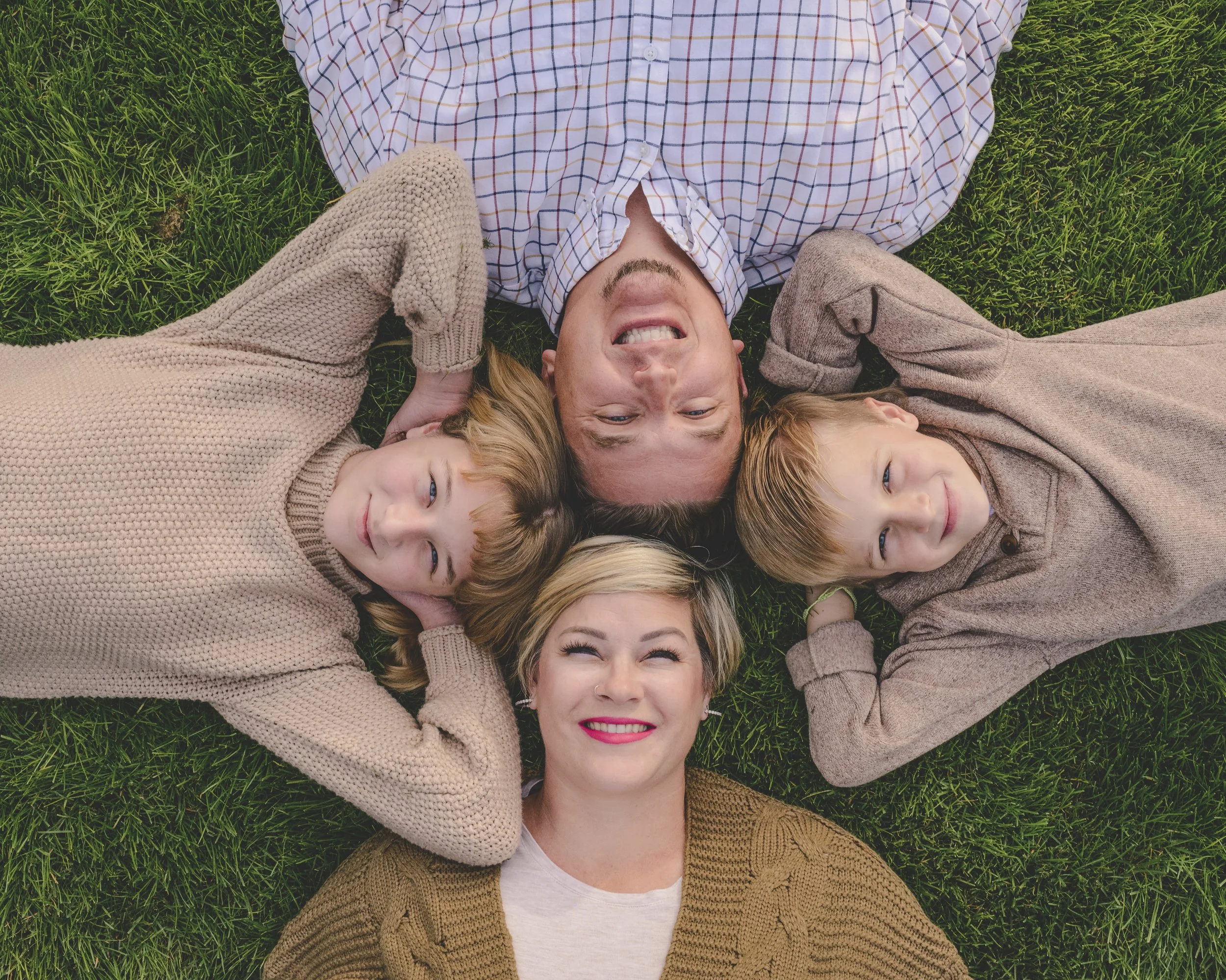 Rennacker Studio_Phoenix Portrait Photographer_211120_Hailey Family_DSC4935.jpg