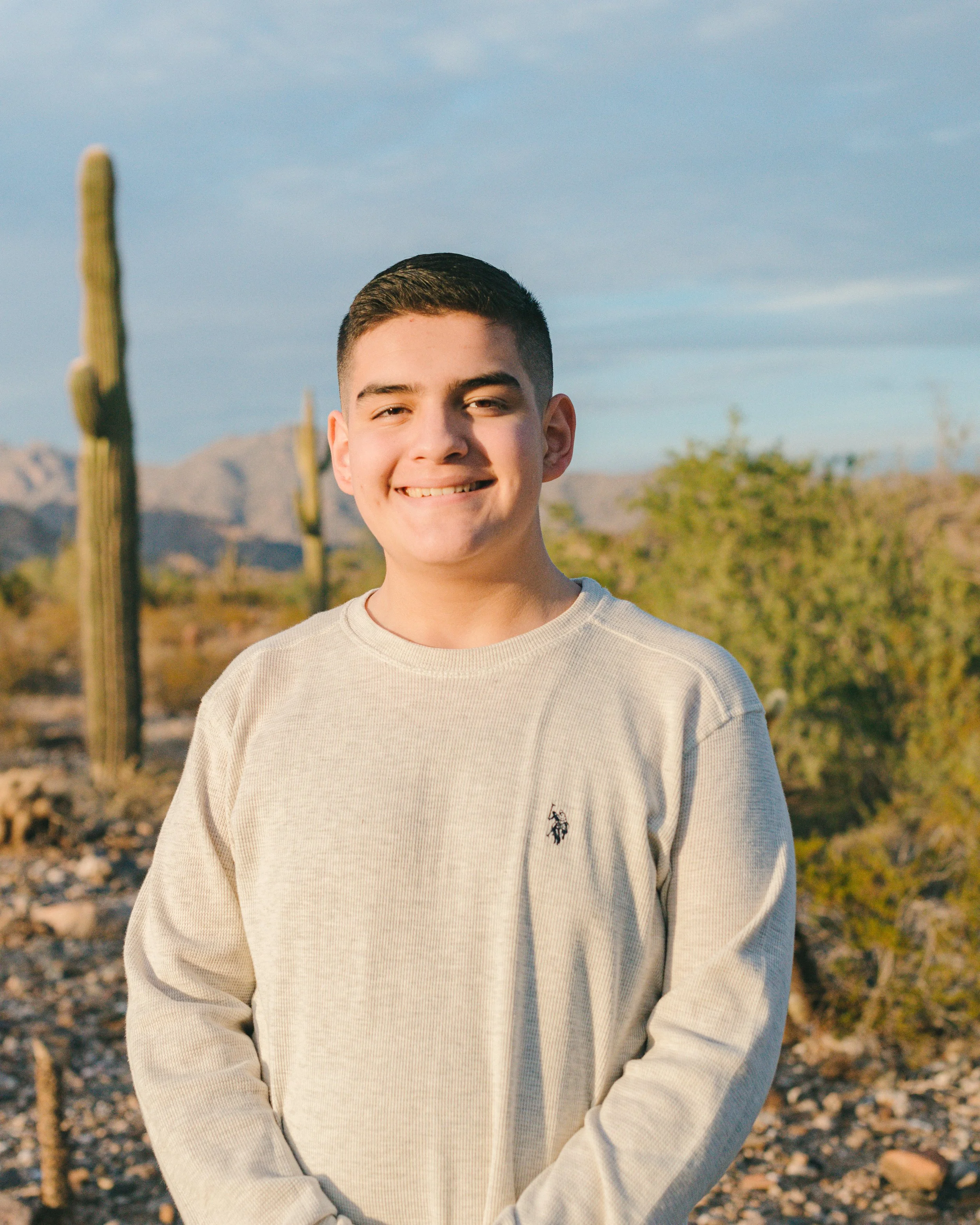 Rennacker Studio_Headshot Photography_211222_Valledor Family_DSC6469.jpg