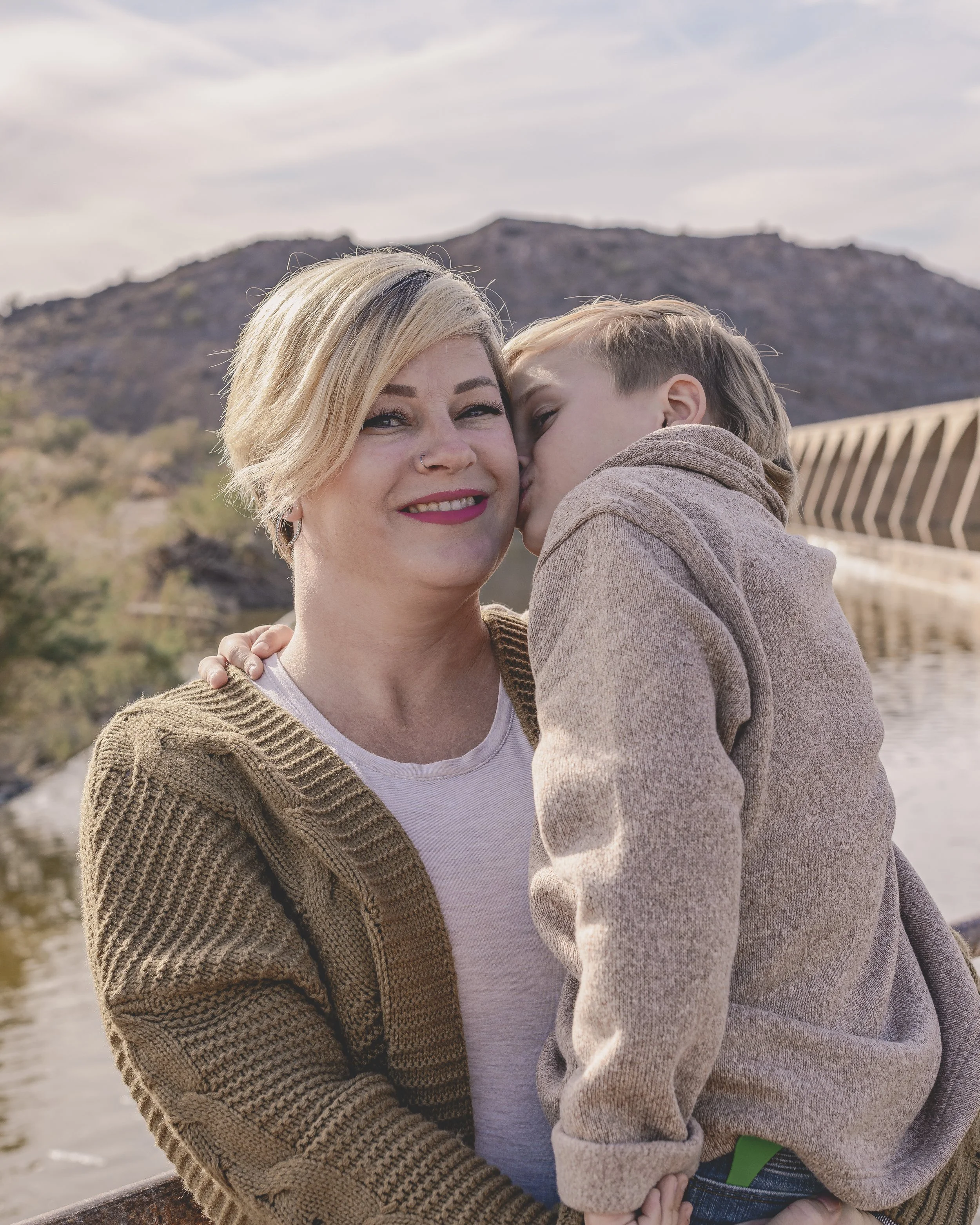 Rennacker Studio_Phoenix Portrait Photographer_211120_Hailey Family_DSC4533.jpg