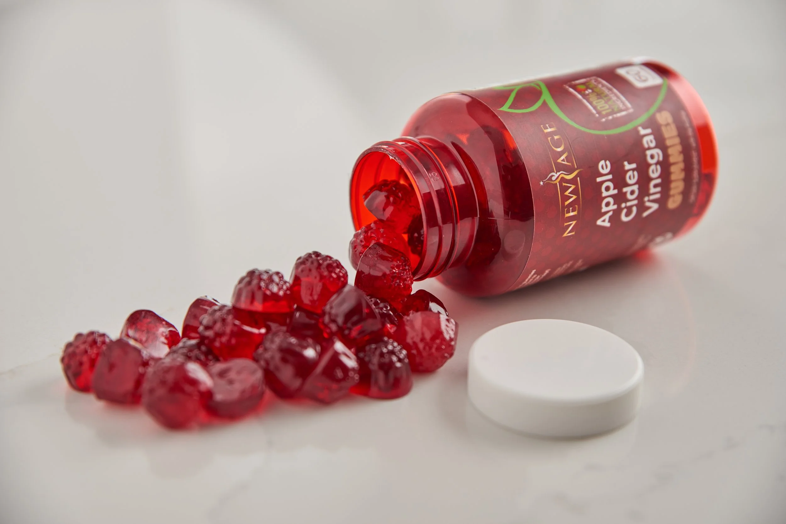 06052020-ACV Gummies-Apple Cider Vinegar Gummies Pour-31.jpg