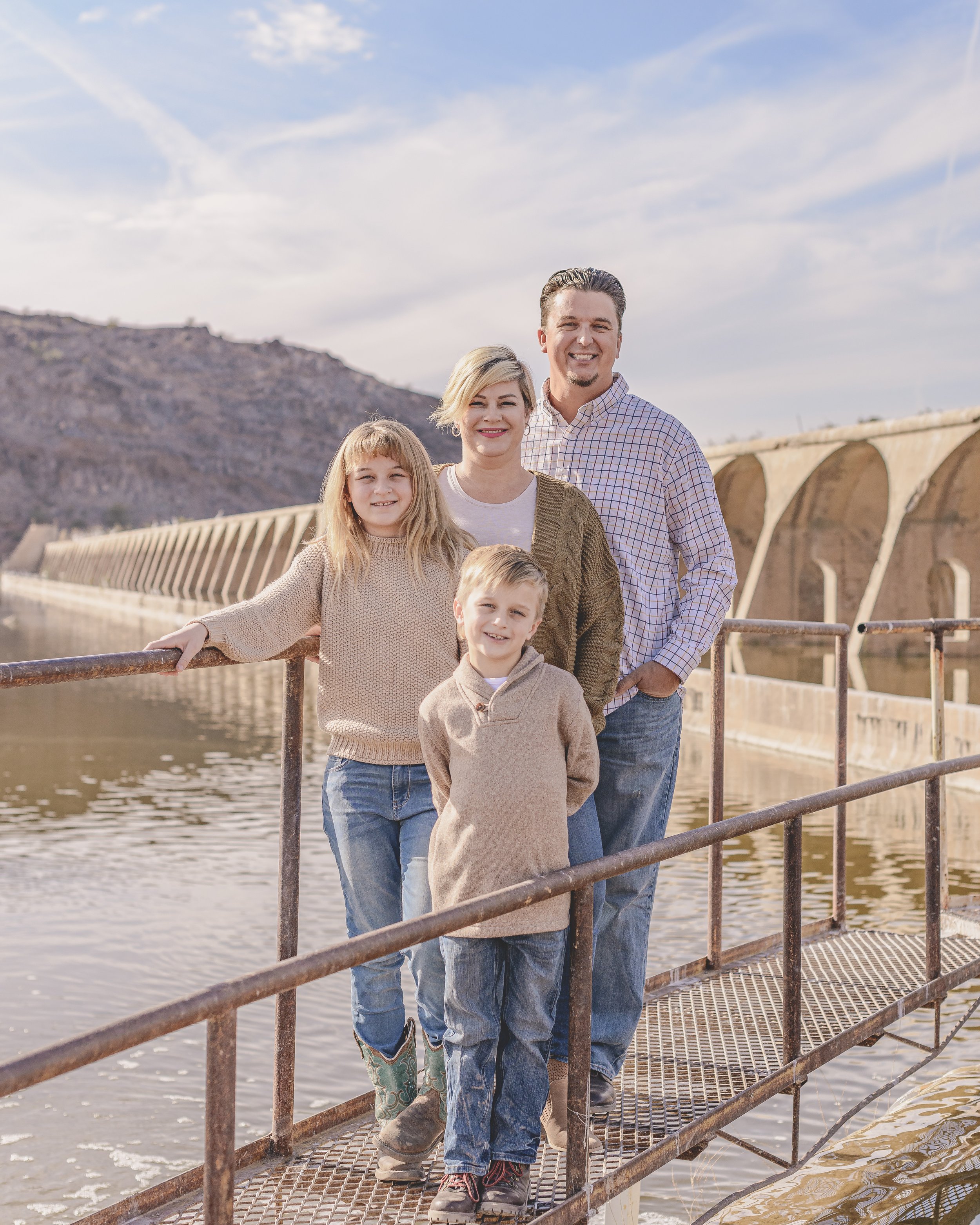 Rennacker Studio_Phoenix Portrait Photographer_211120_Hailey Family_DSC4436.jpg