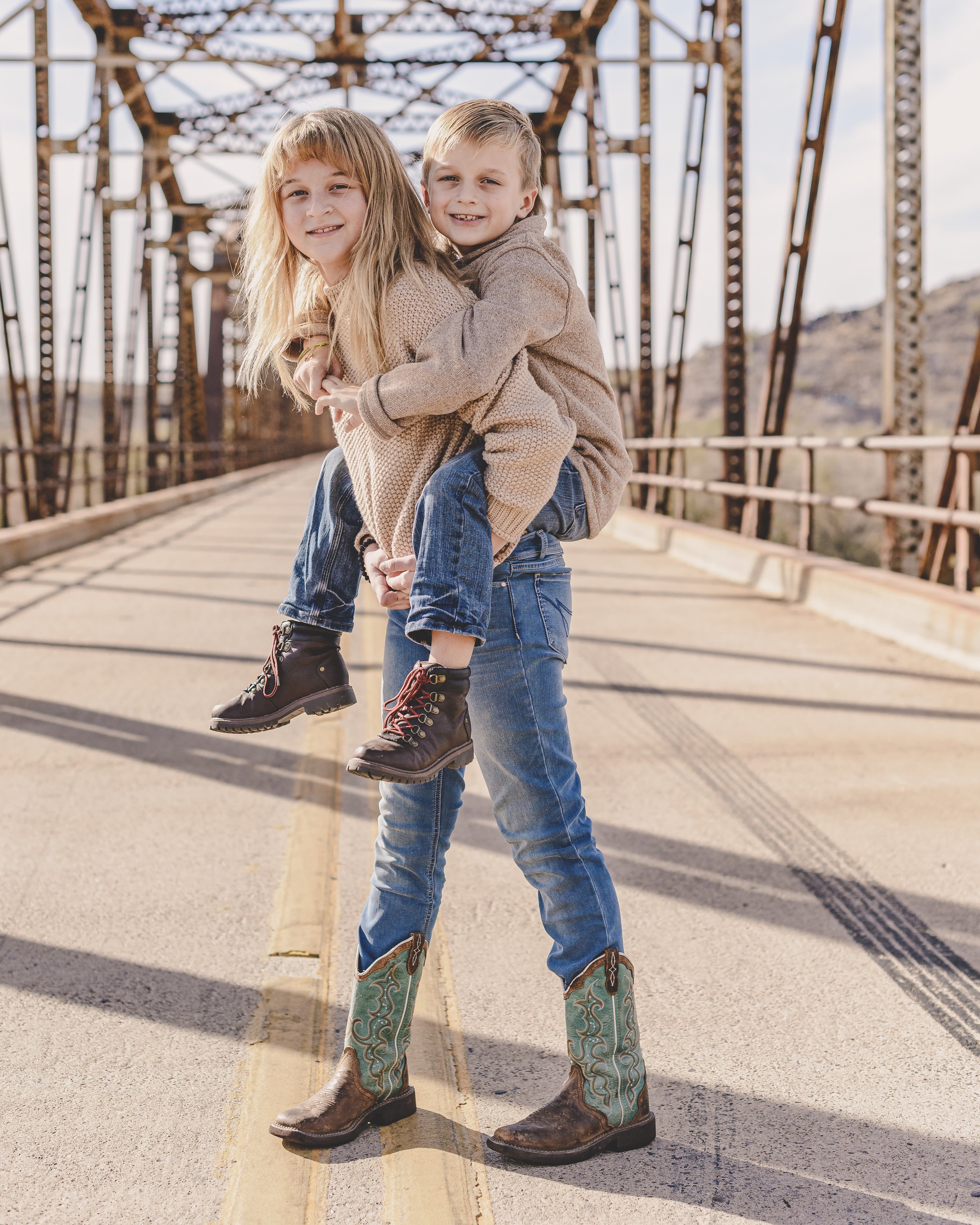 Rennacker Studio_Phoenix Portrait Photographer_211120_Hailey Family_DSC4314.jpg