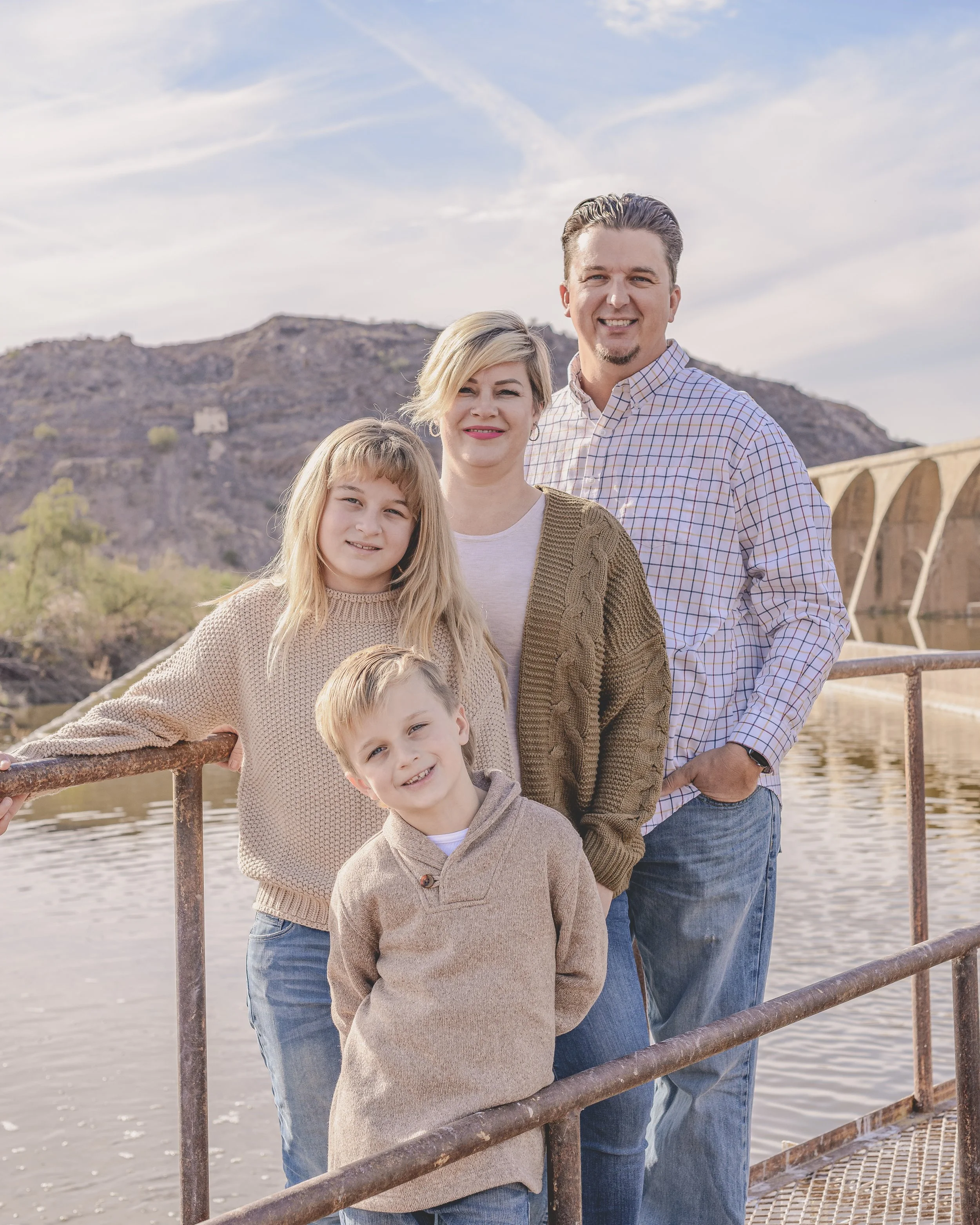Rennacker Studio_Phoenix Portrait Photographer_211120_Hailey Family_DSC4461.jpg
