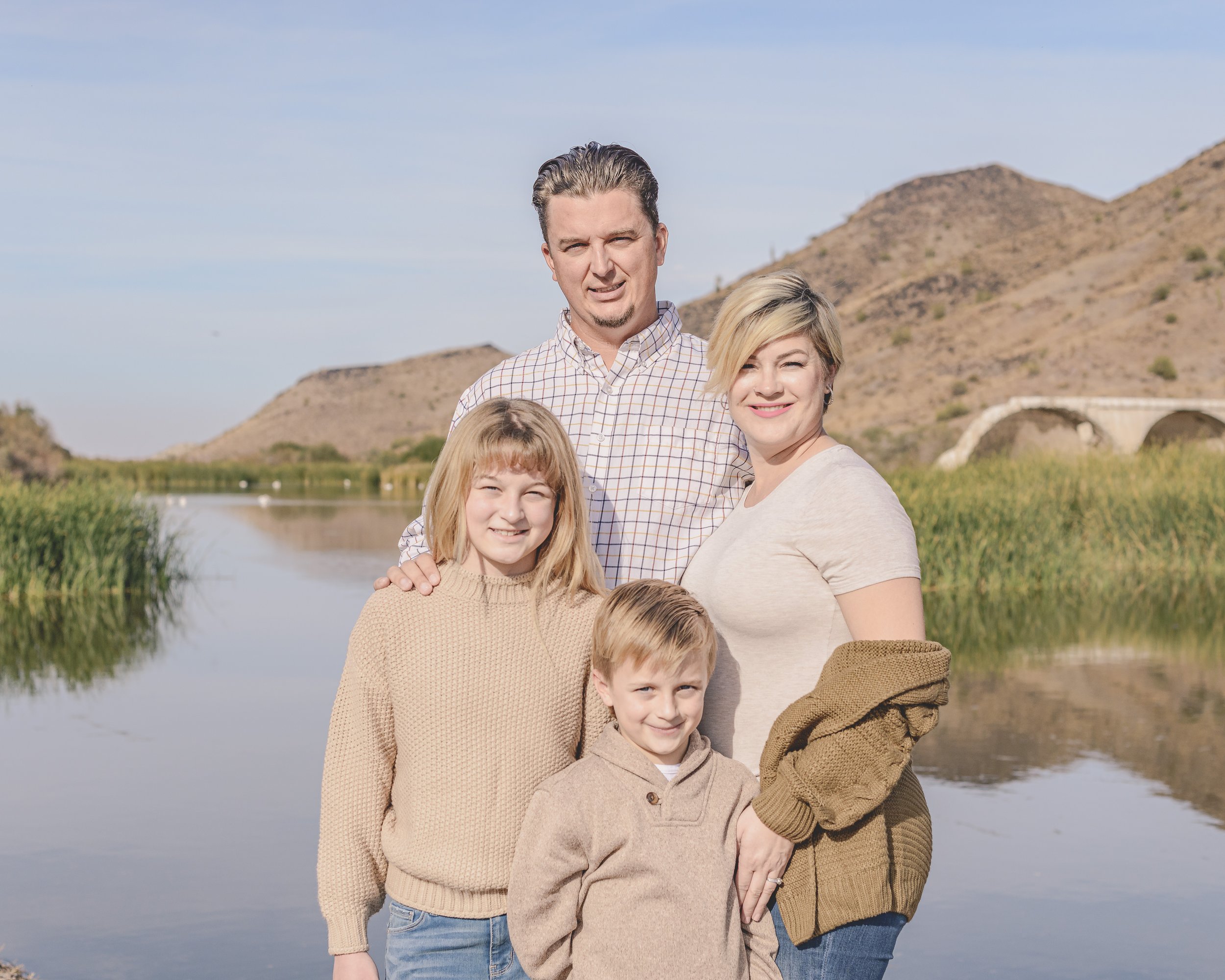 Rennacker Studio_Phoenix Portrait Photographer_211120_Hailey Family_DSC4410.jpg