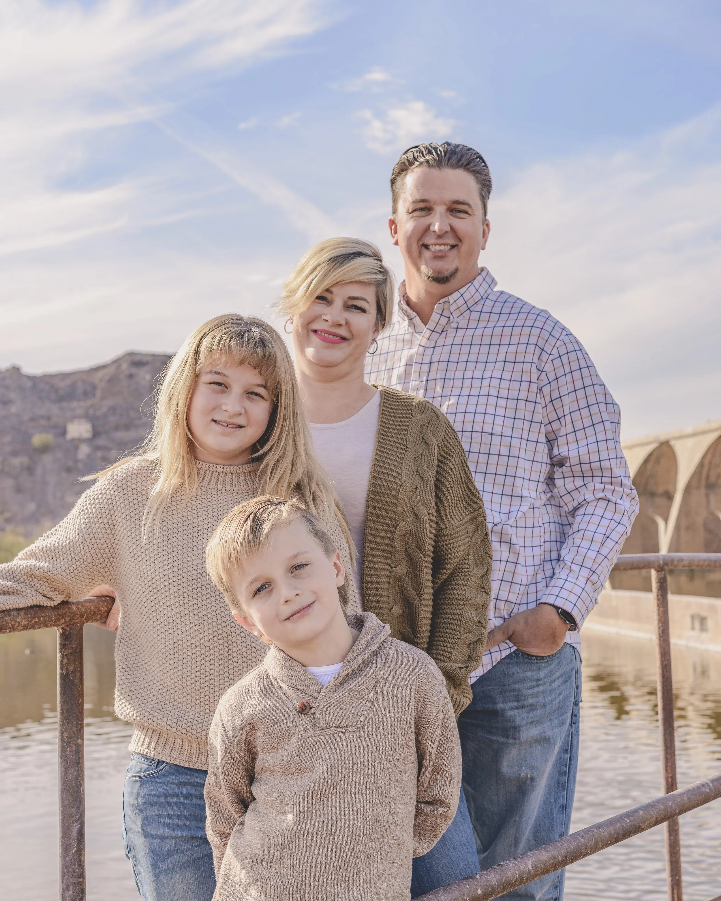 Rennacker Studio_Phoenix Portrait Photographer_211120_Hailey Family_DSC4457.jpg