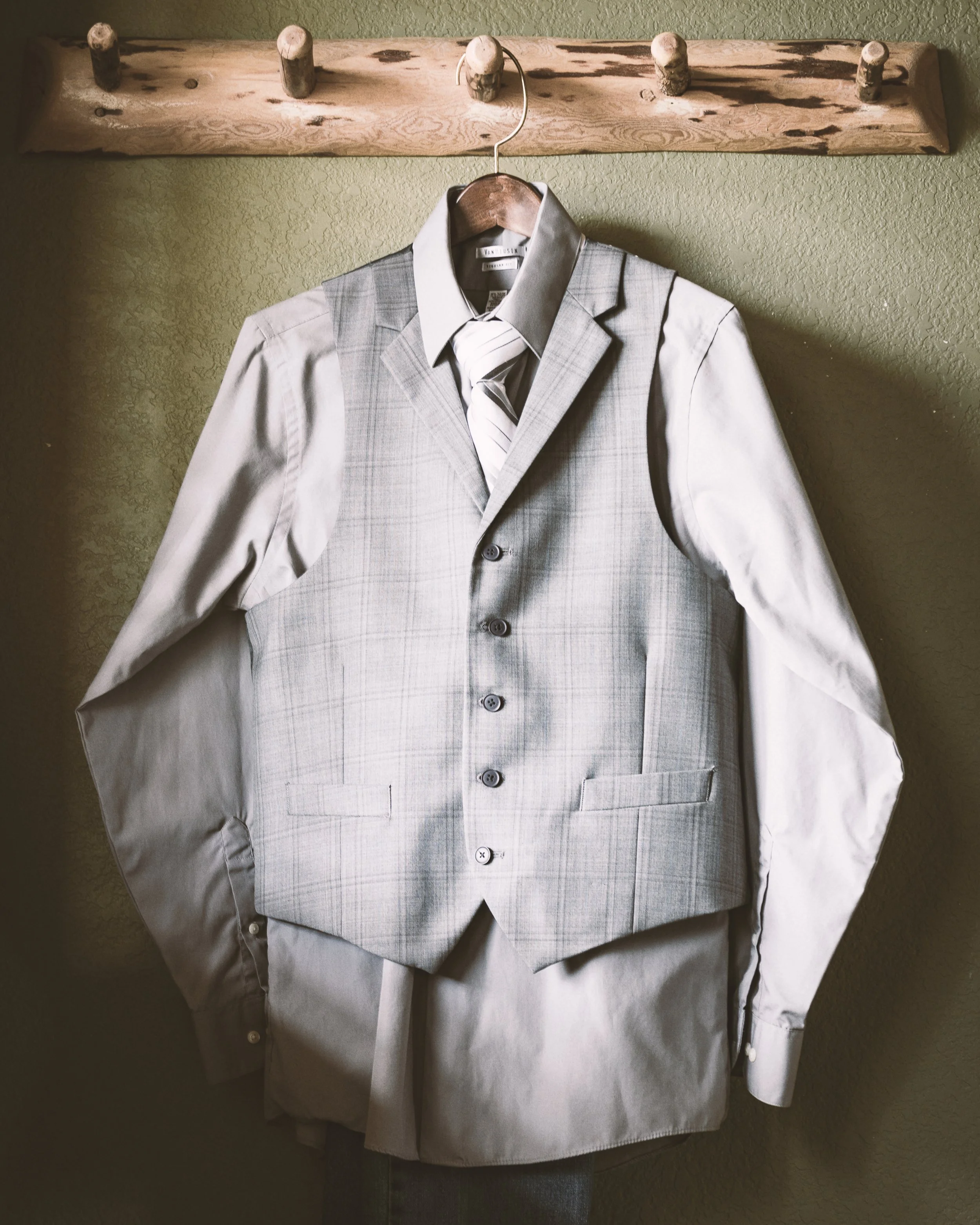 Rennacker Studio_Wedding Photography_Derrow Wedding-2.jpg