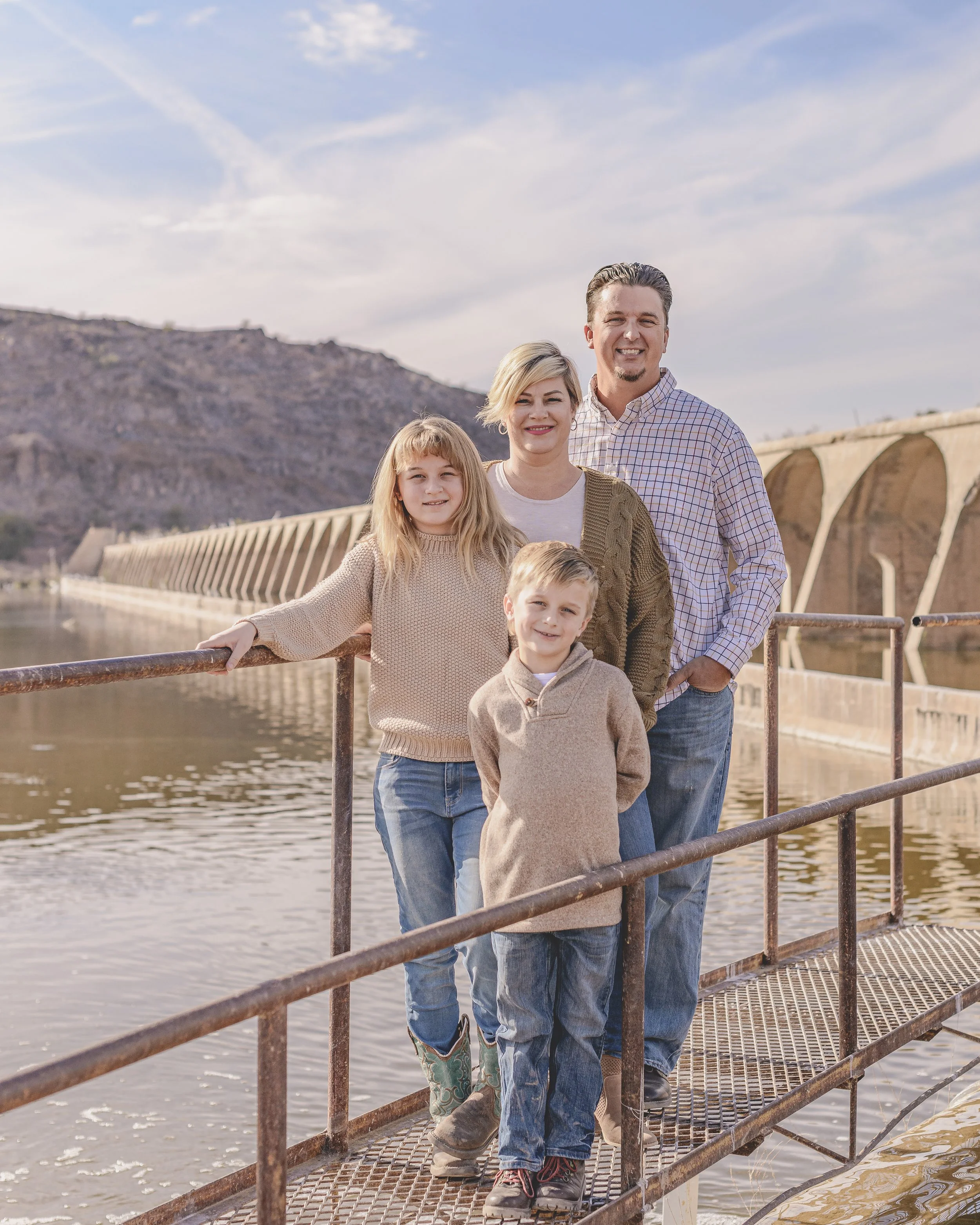 Rennacker Studio_Phoenix Portrait Photographer_211120_Hailey Family_DSC4444.jpg