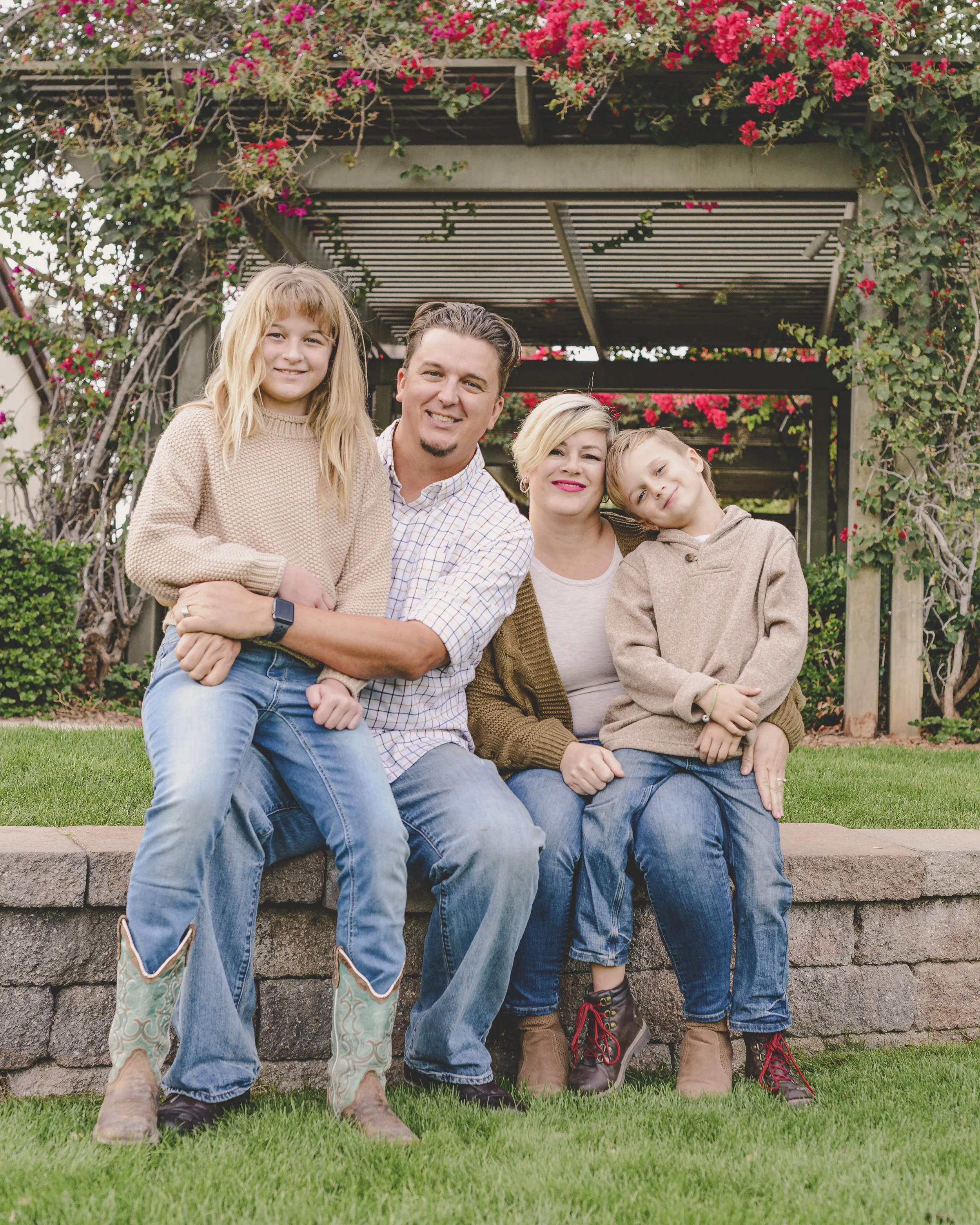 Rennacker Studio_Phoenix Portrait Photographer_211120_Hailey Family_DSC4829.jpg