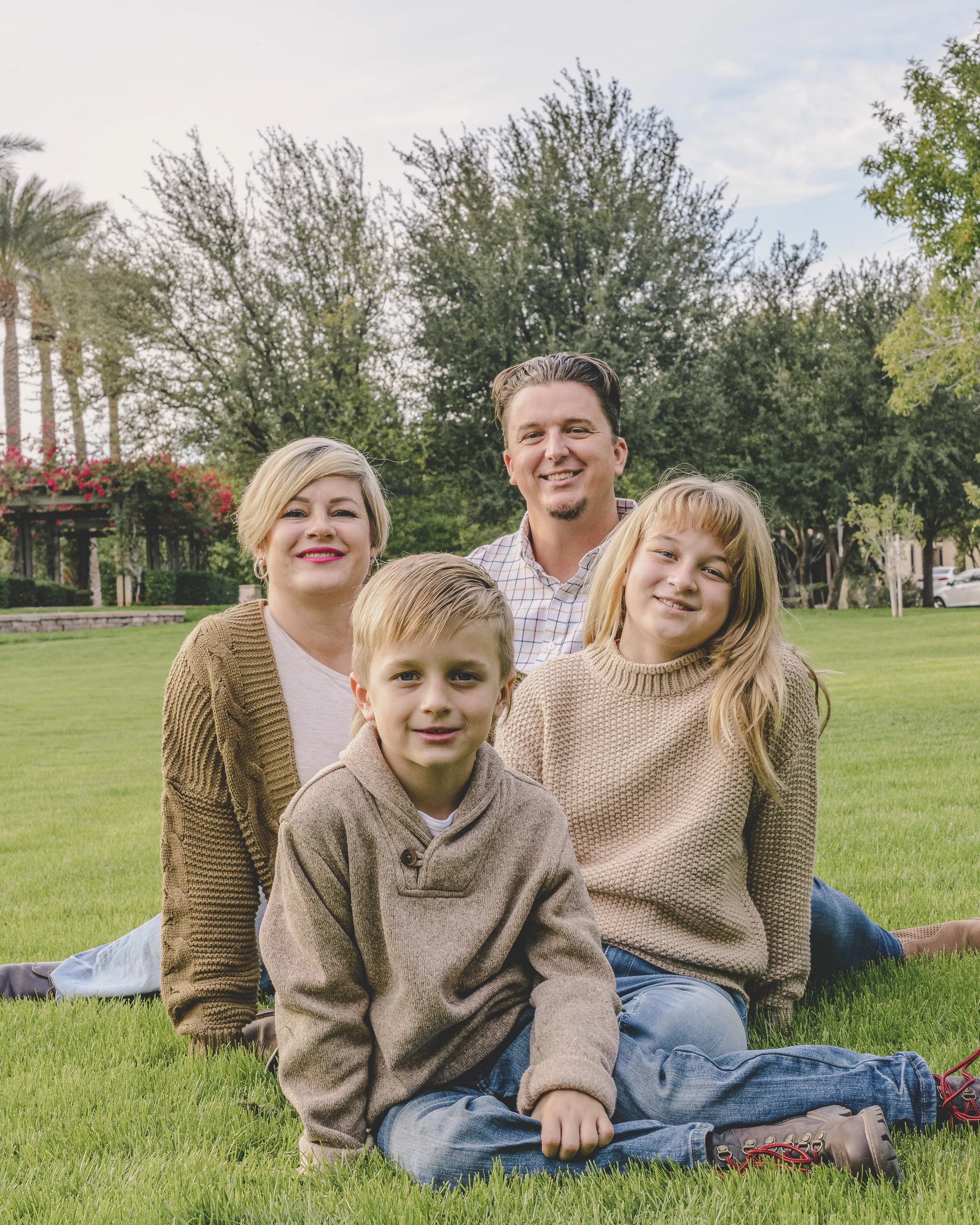 Rennacker Studio_Phoenix Portrait Photographer_211120_Hailey Family_DSC4910.jpg