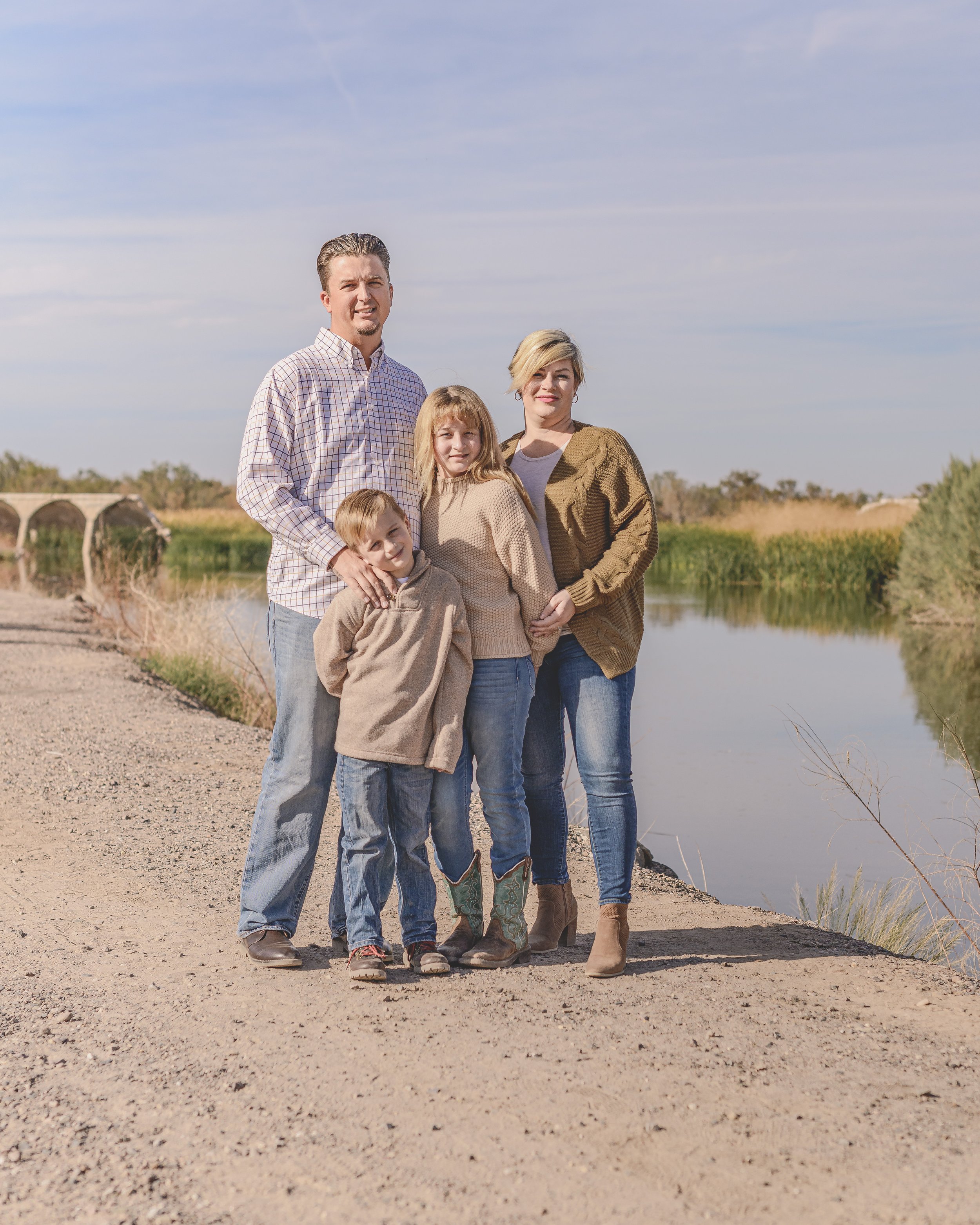 Rennacker Studio_Phoenix Portrait Photographer_211120_Hailey Family_DSC4377.jpg