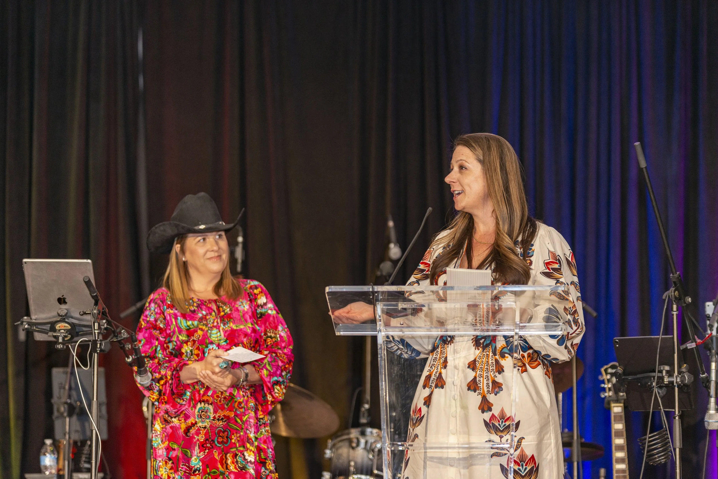 0011340_STARS_50th Fiesta Event Photography_6442.jpg